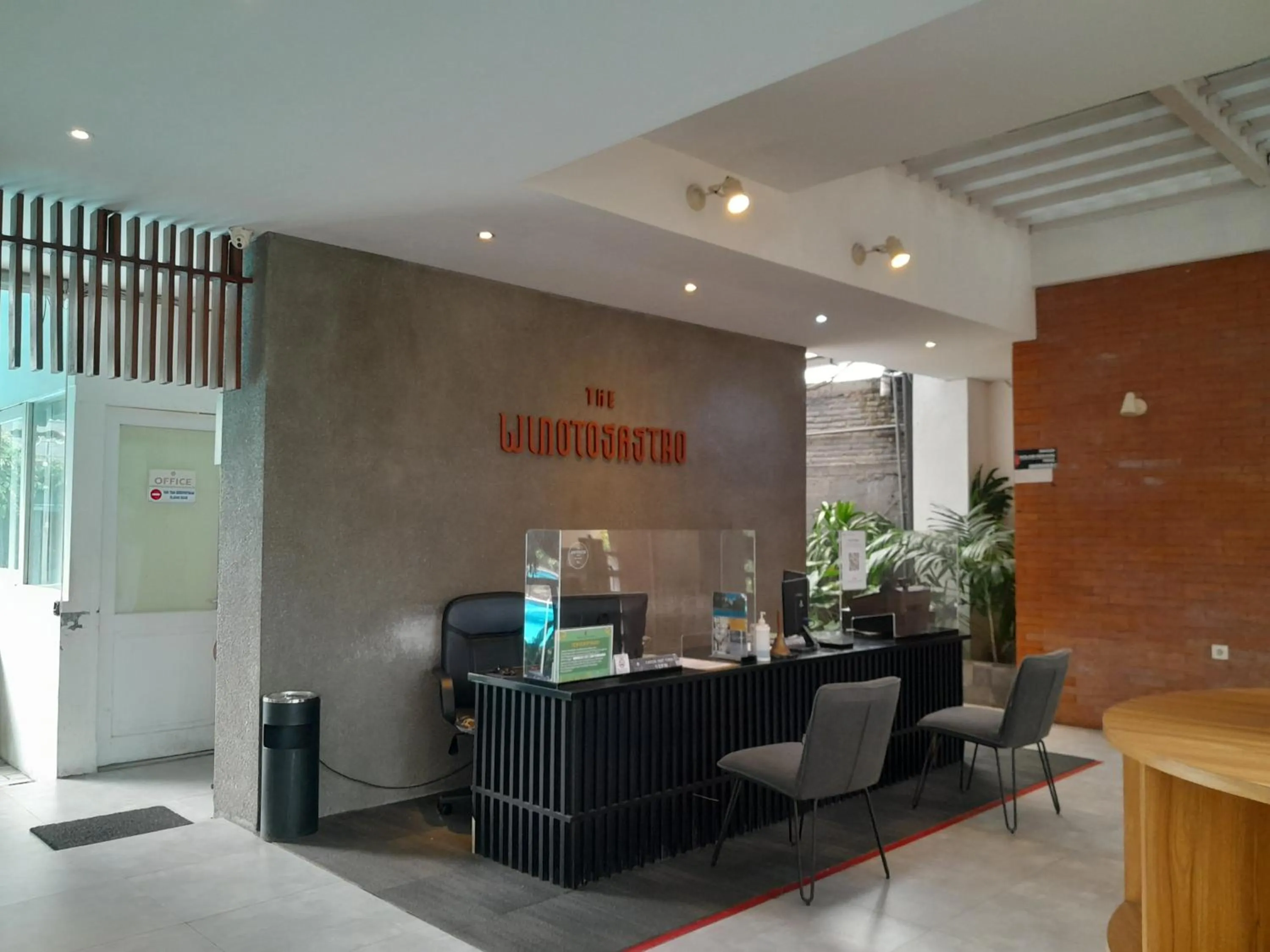 Lobby or reception in The Green Winotosastro Hotel Yogyakarta