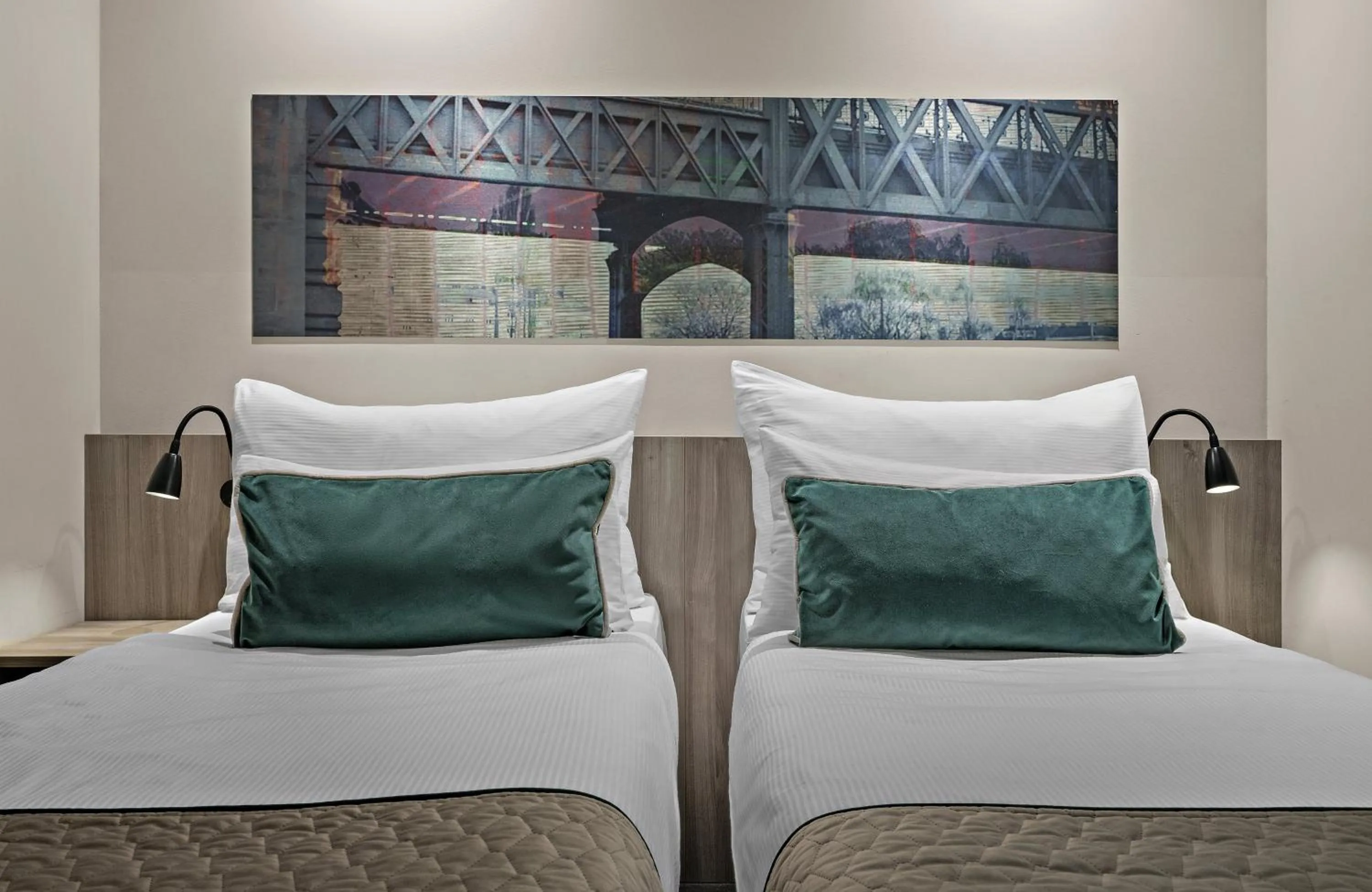 Photo of the whole room, Bed in Leonardo Hotel Vienna City West