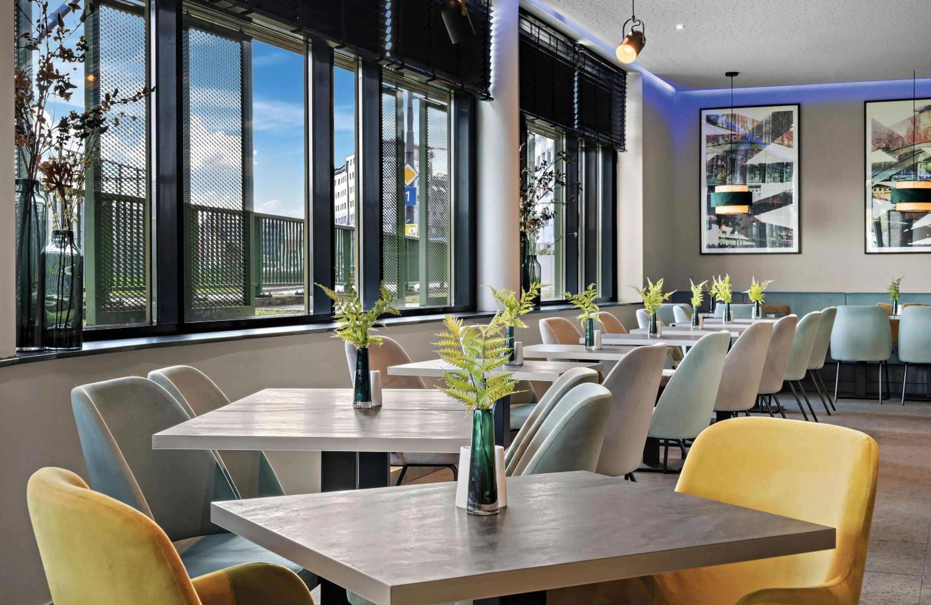 Breakfast in Leonardo Hotel Vienna City West