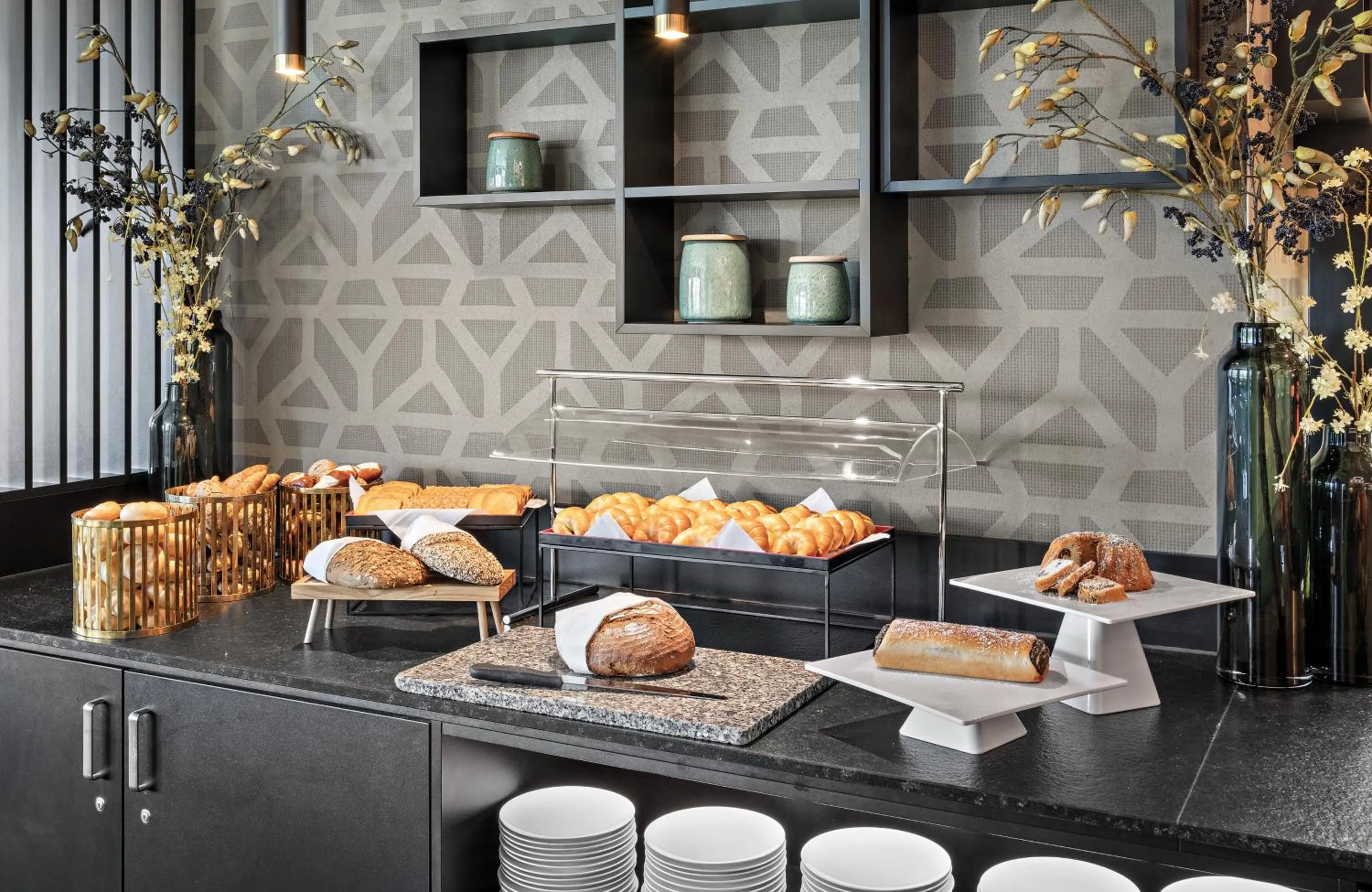 Buffet breakfast in Leonardo Hotel Vienna City West