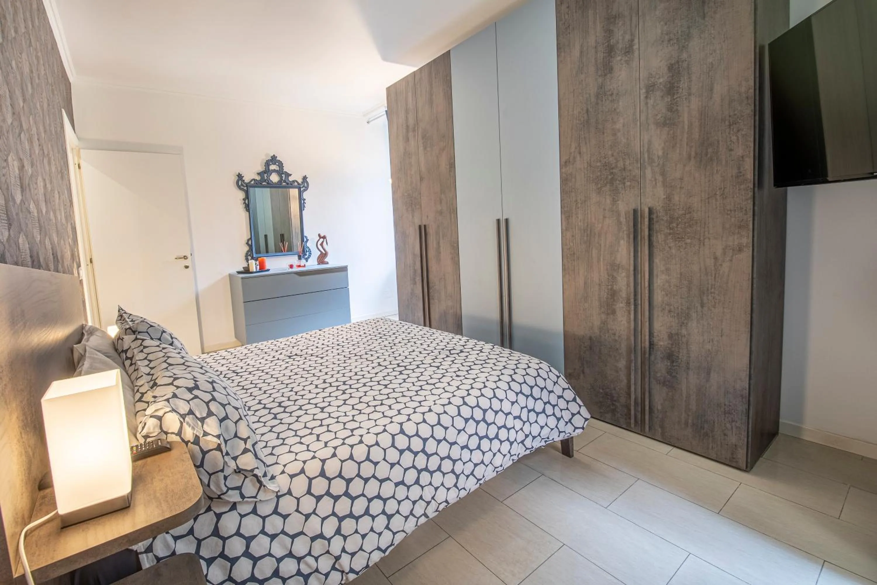 Bed in Refuge on Piazza re di Roma -Holiday Home