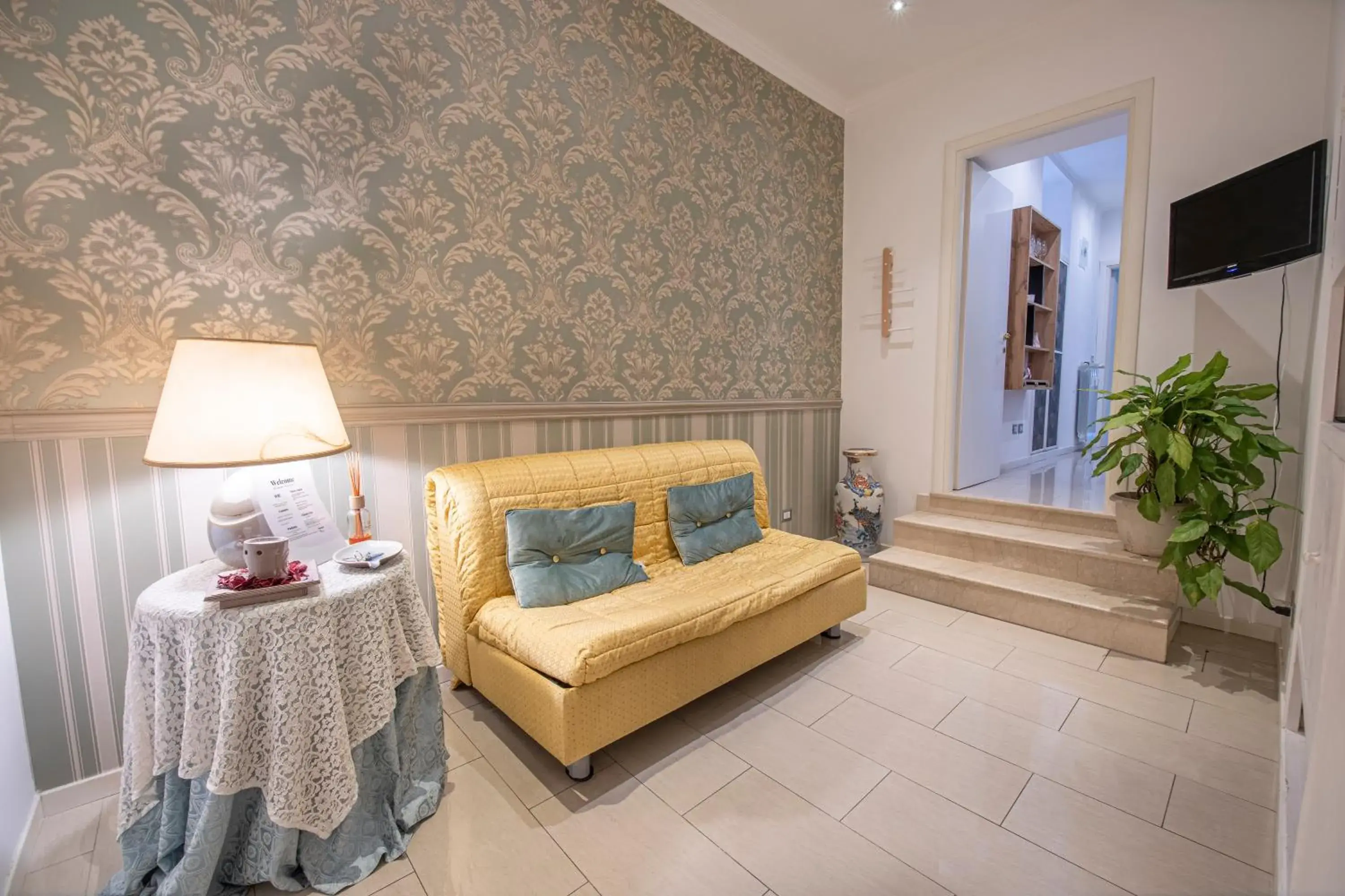 Refuge on Piazza re di Roma -Holiday Home Refuge on Piazza re di Roma -Holiday Home