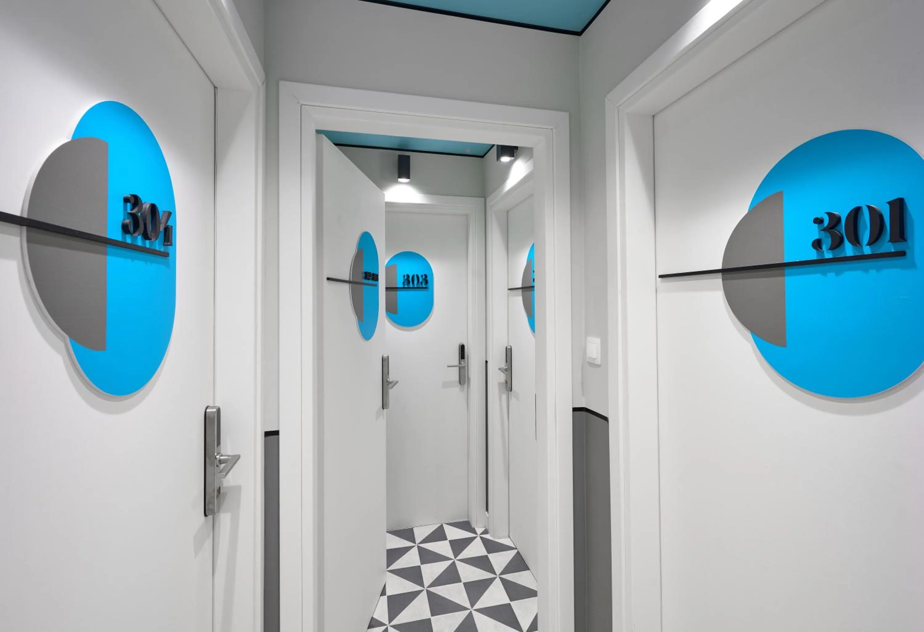 Property building in Urban Elephant Suites