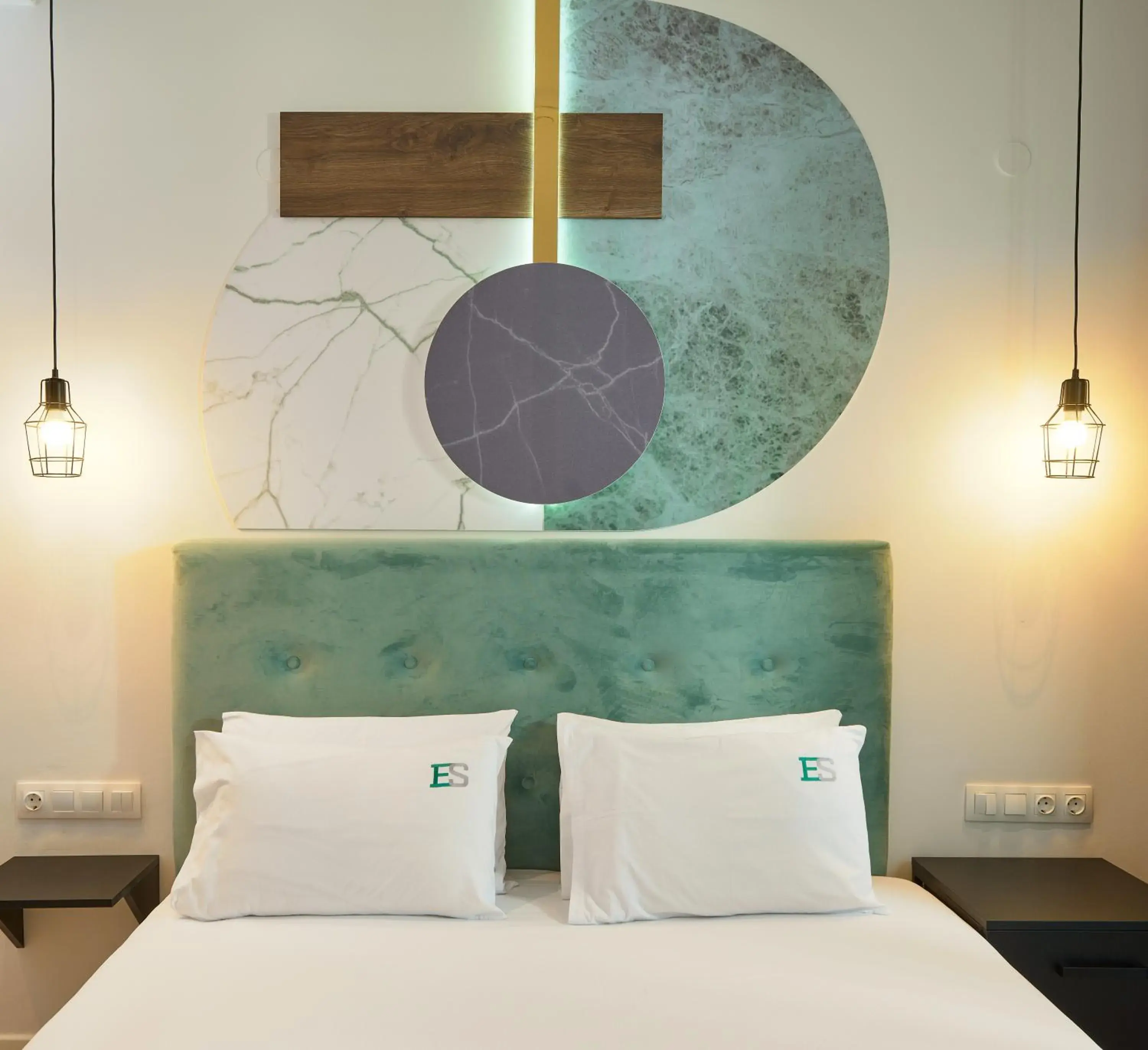 Bed in Urban Elephant Suites Bed in Urban Elephant Suites