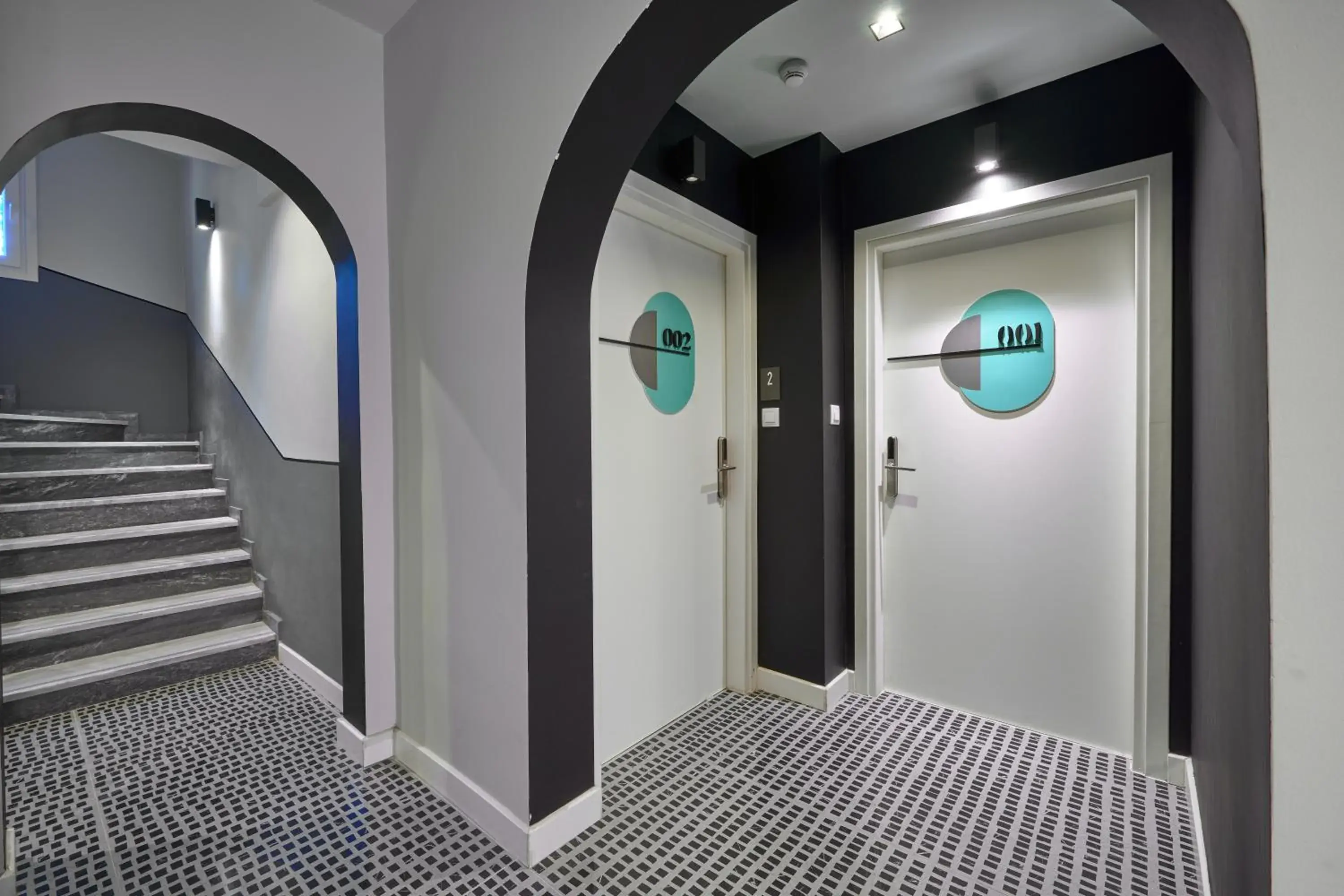 Property building in Urban Elephant Suites Property building in Urban Elephant Suites