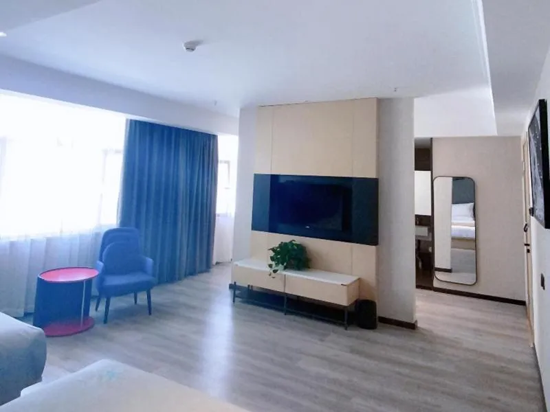 LanOu Hotel Golmud Middle Bayi Road