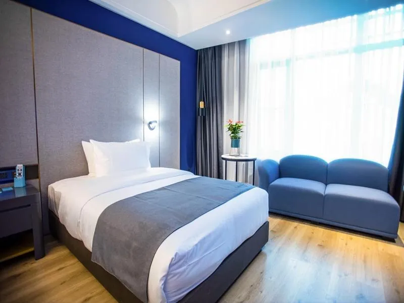 LanOu Hotel Jingzhou East Gate of Ancient City Wanda Plaza