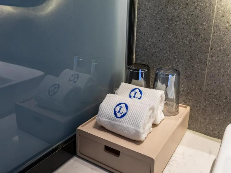 LanOu Hotel Shanghai Sheshan National Forest Park Happy Valley