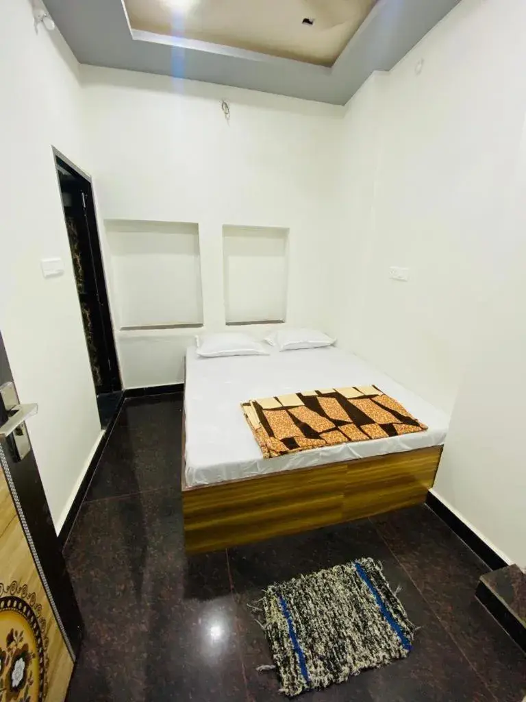 Bed in Hotel Arsh Palace Bed in Hotel Arsh Palace