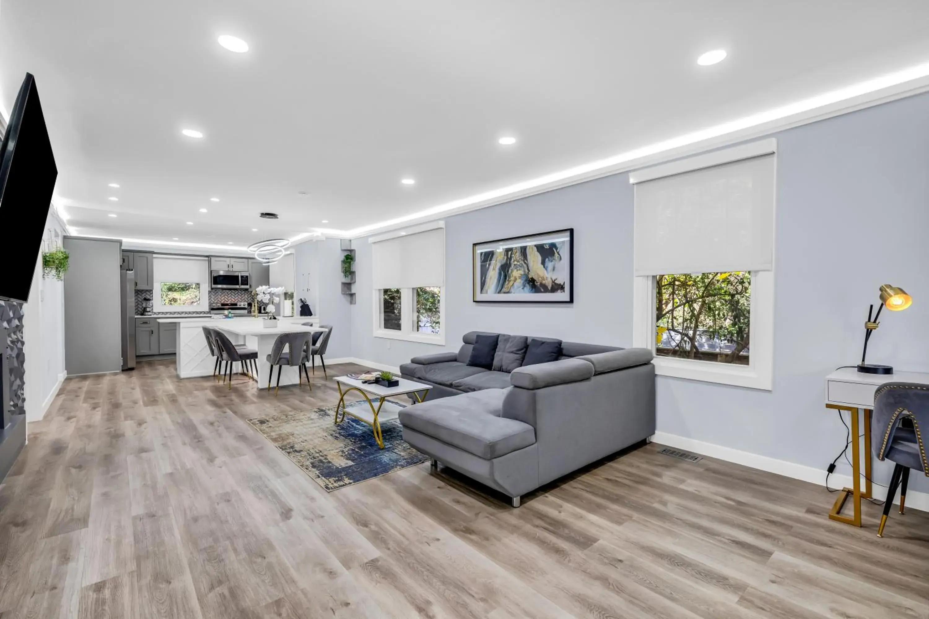 Three-Bedroom House in Luxury 3BR House in Charlotte Three-Bedroom House in Luxury 3BR House in Charlotte