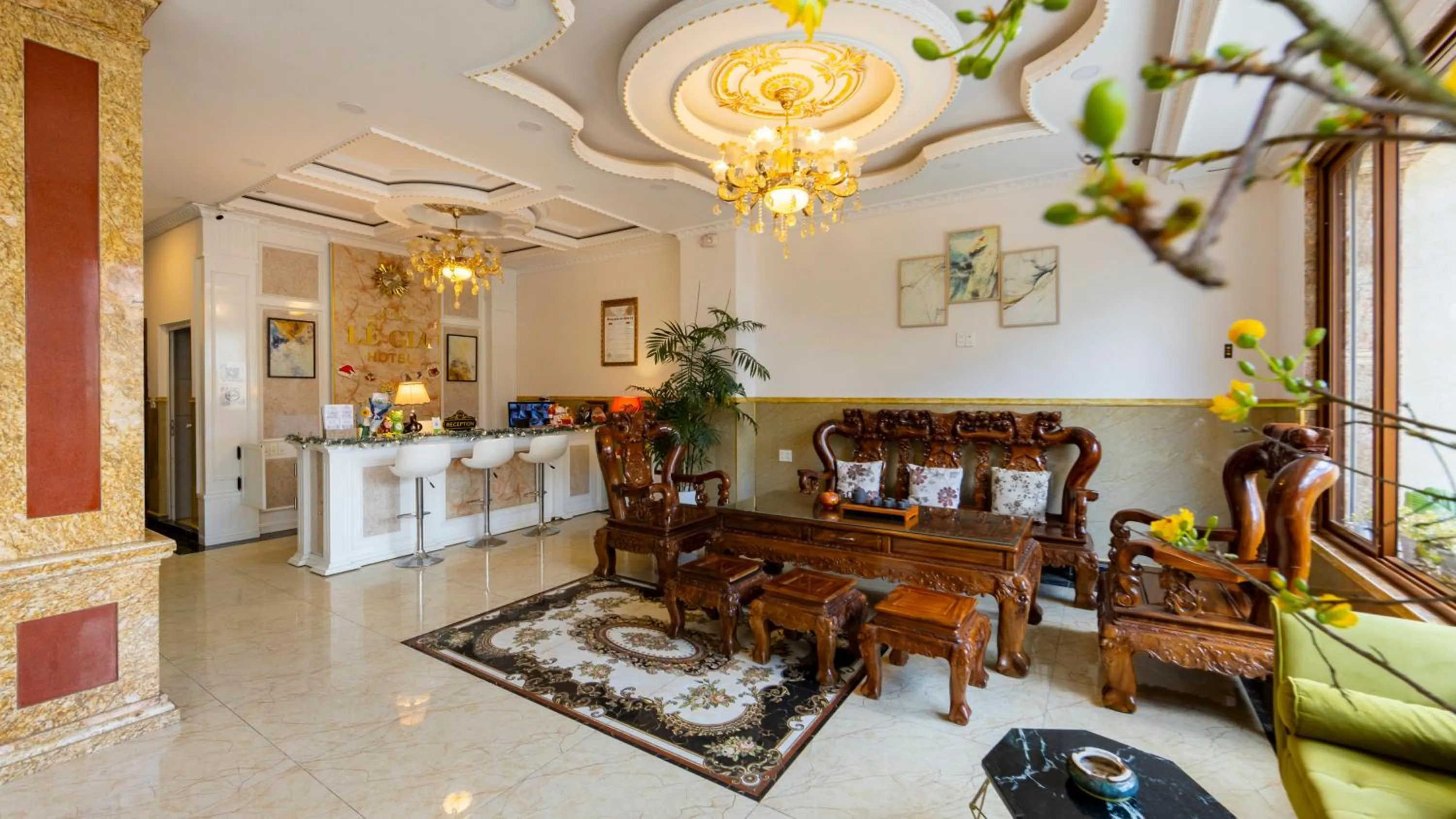 Living room in Le Gia Hotel