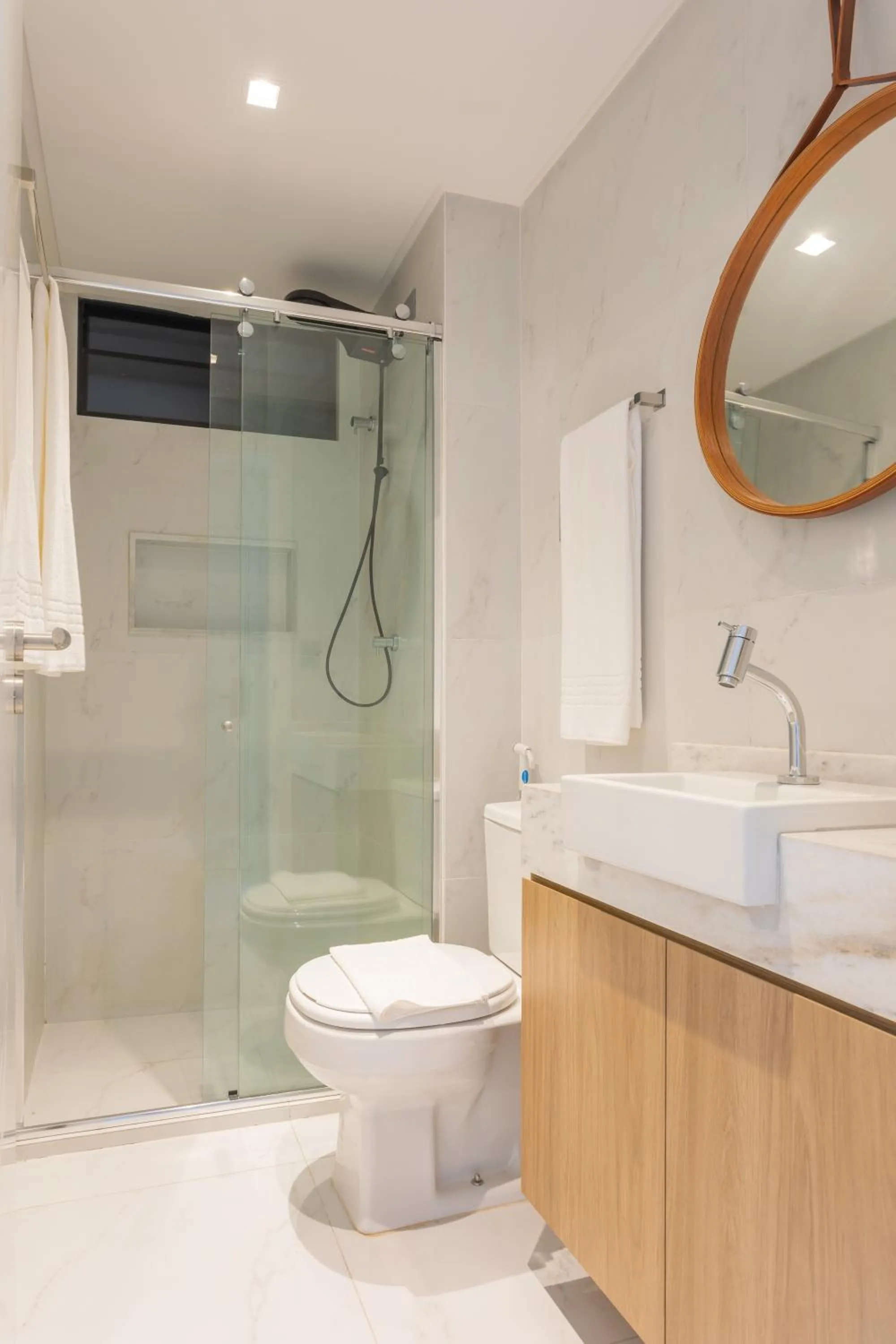 Acqua Residences Luxury Collection