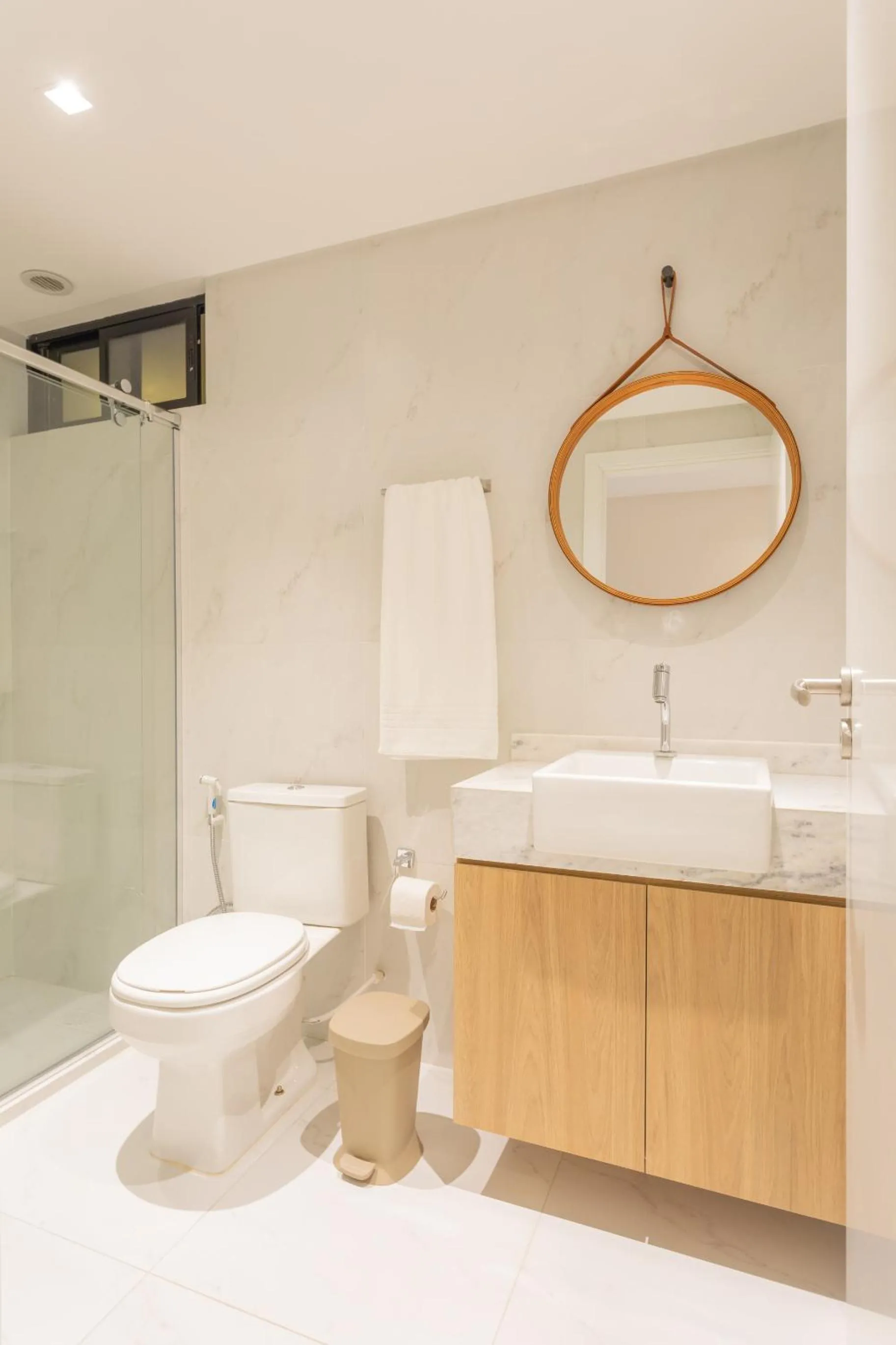 Acqua Residences Luxury Collection