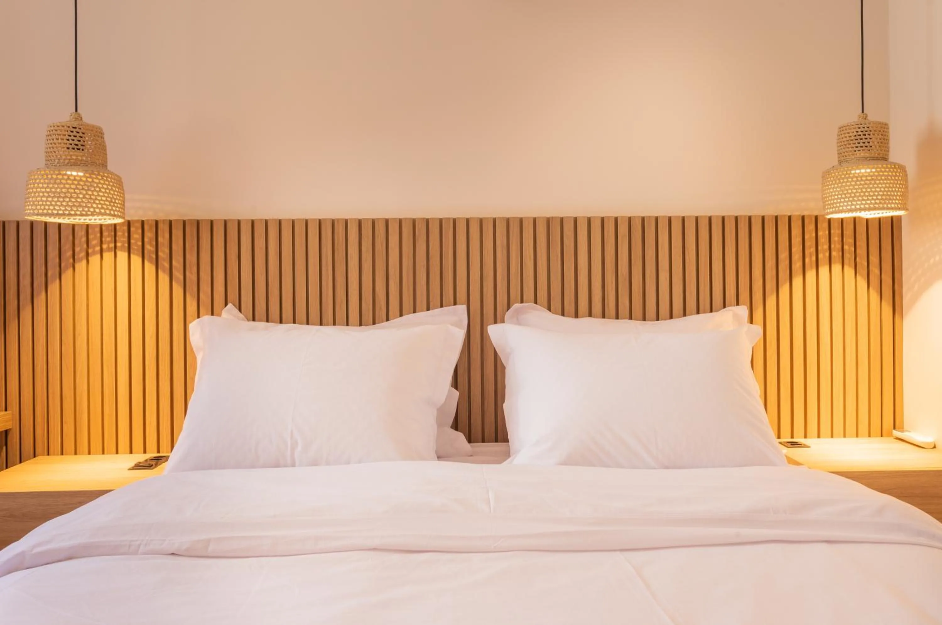 Bed in Acqua Residences Luxury Collection