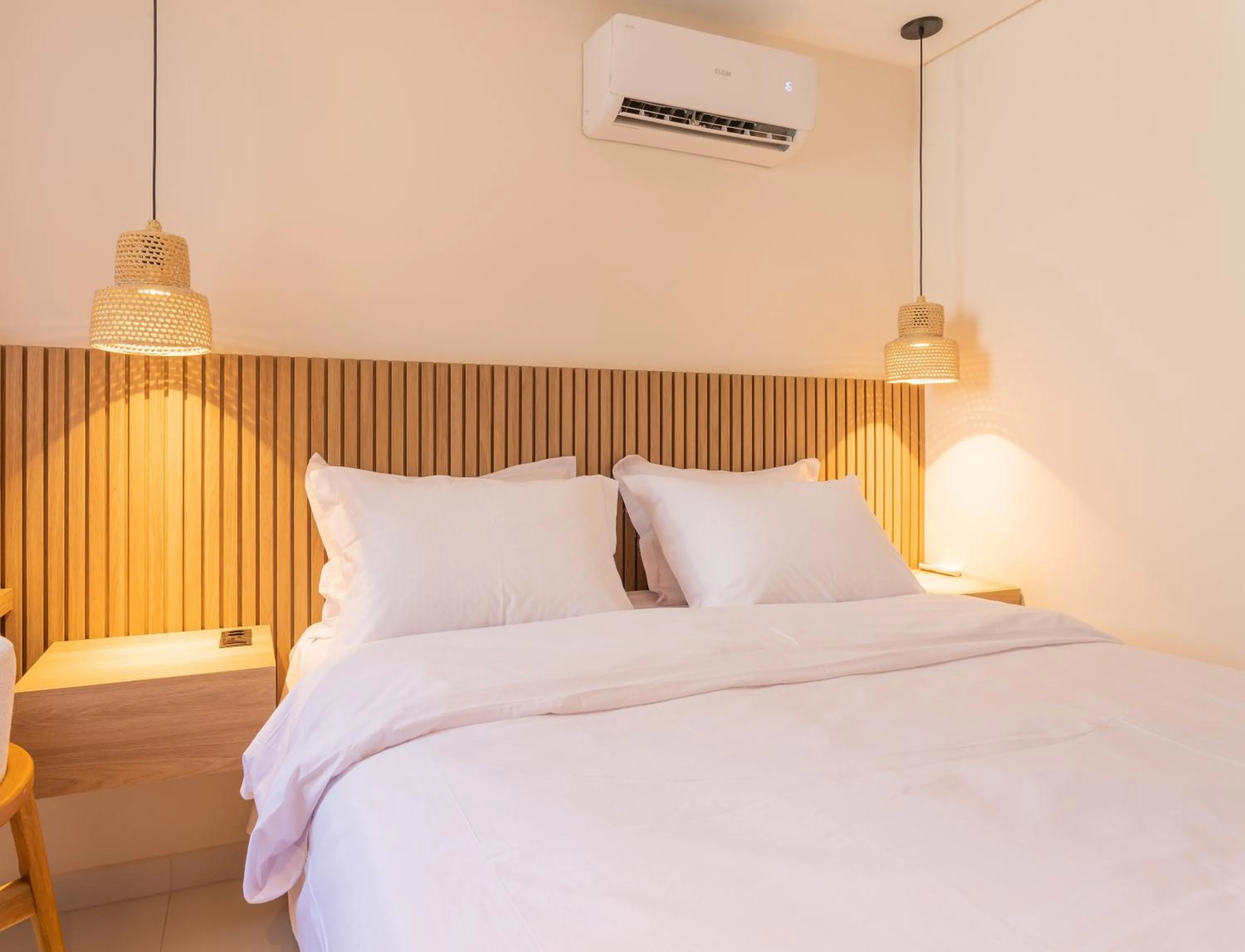 Bed in Acqua Residences Luxury Collection