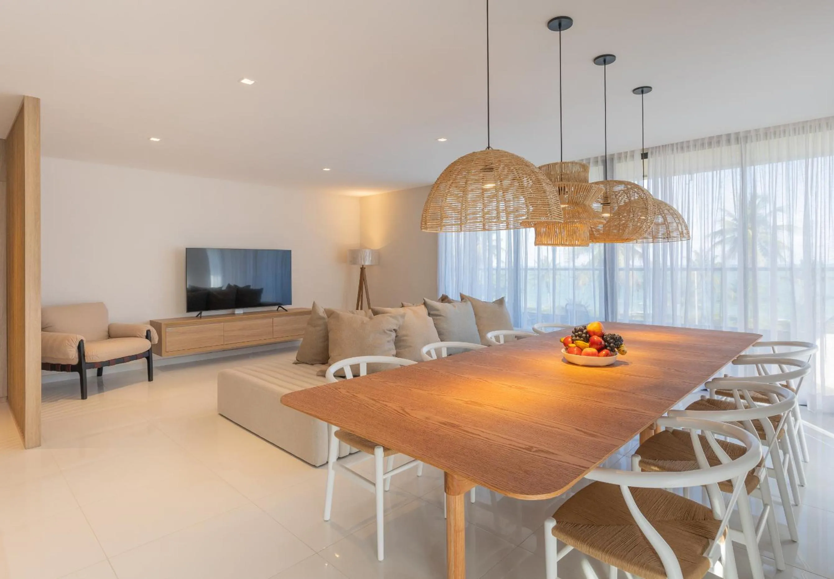 Acqua Residences Luxury Collection