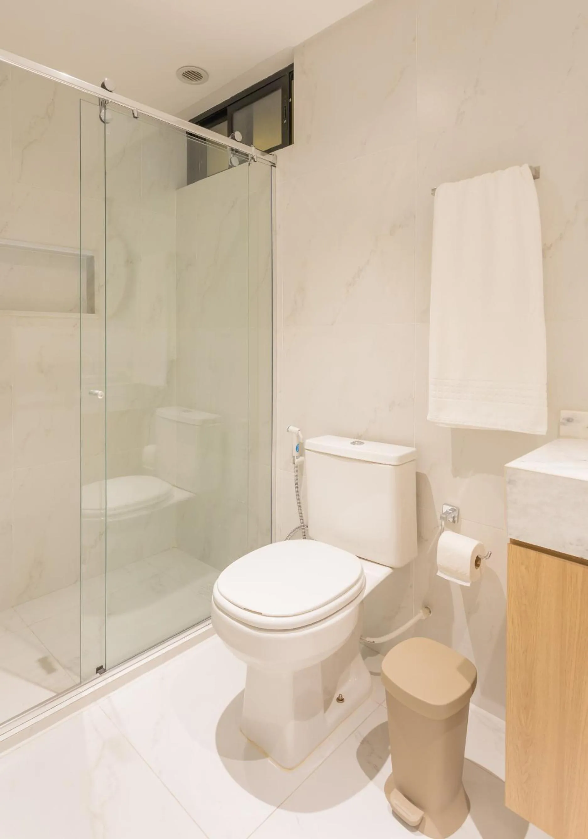 Acqua Residences Luxury Collection