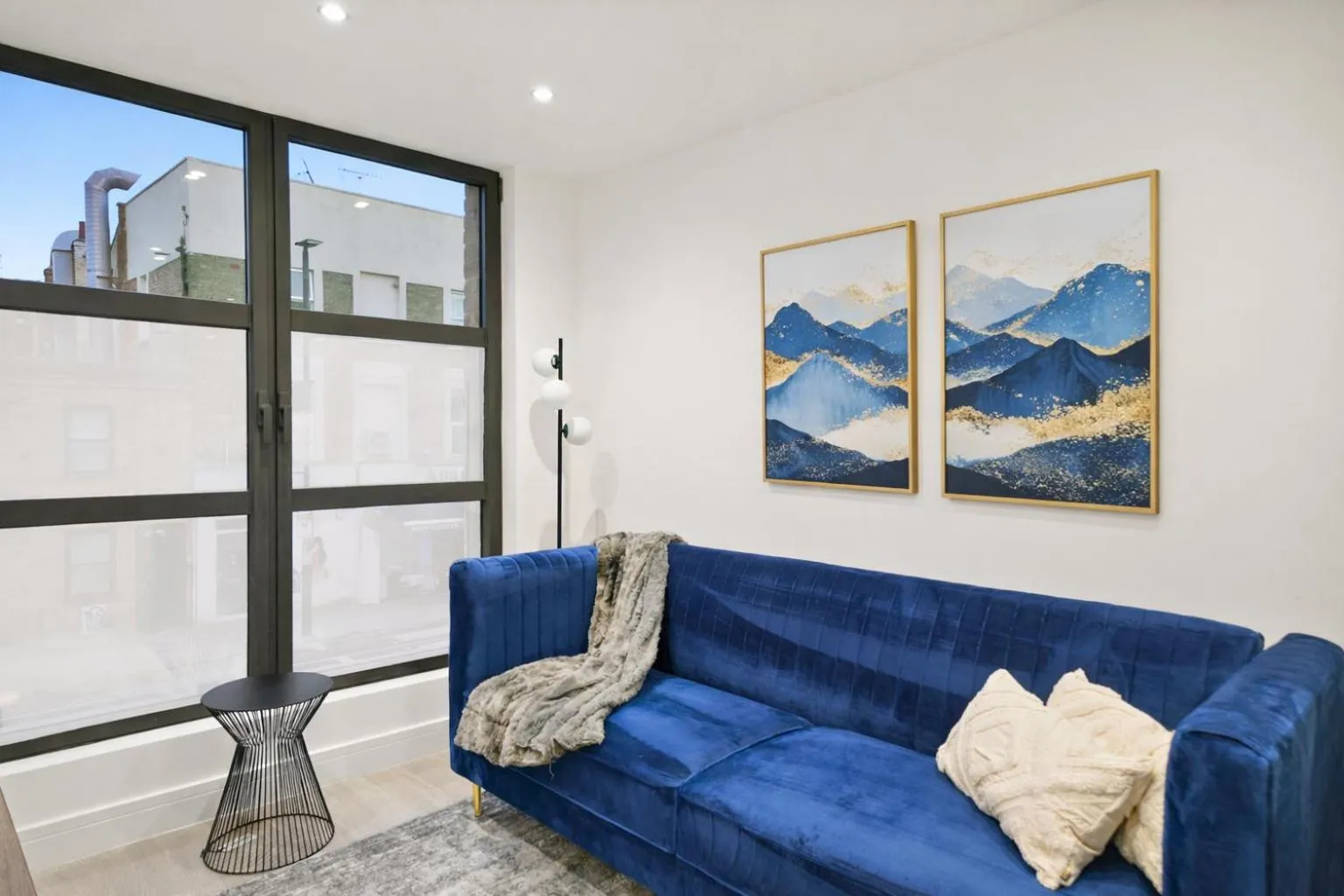 Executive 1 & 2 Bed Apartments in heart of London FREE WIFI by City Stay Aparts London