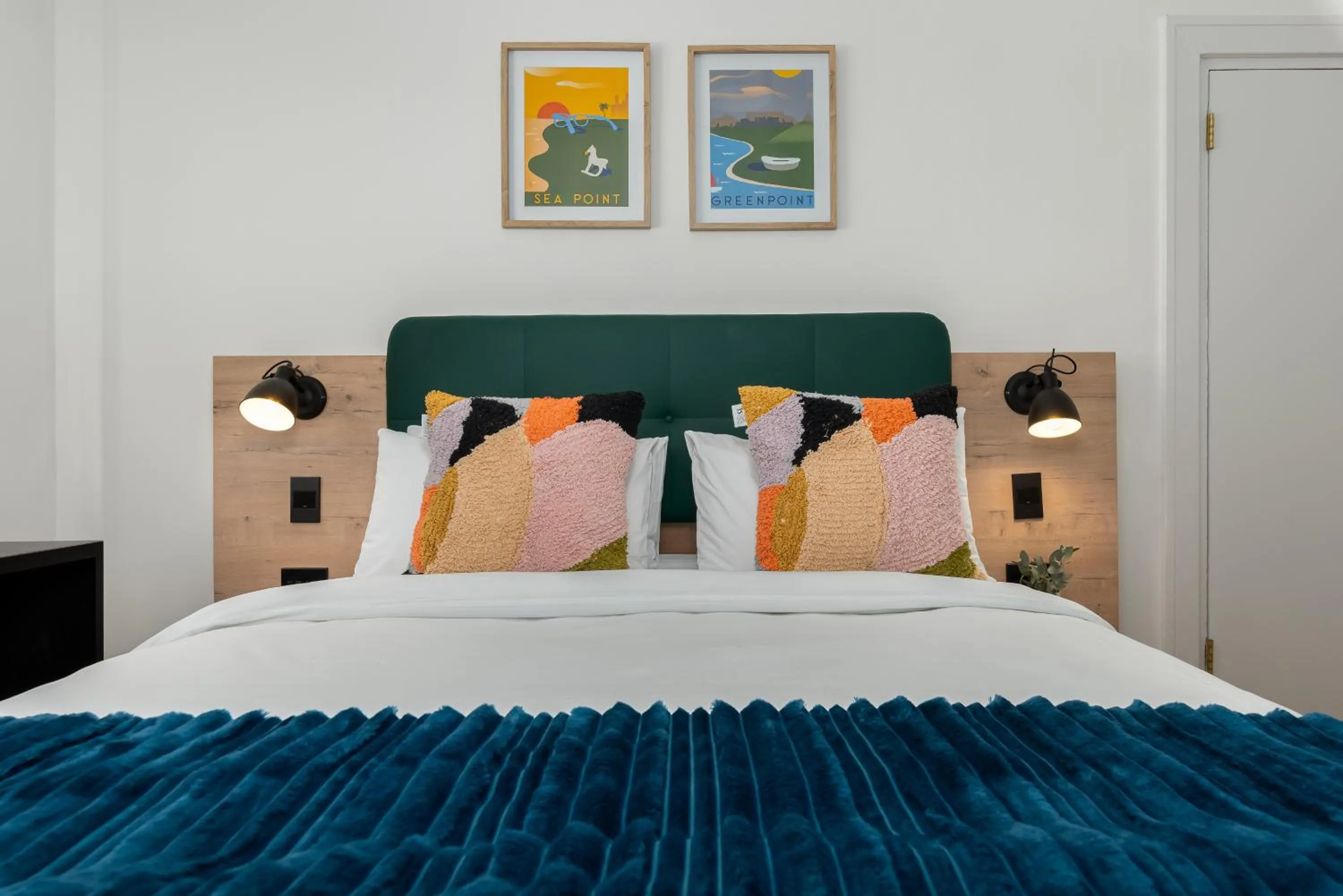 Bed in Neighbourgood Hill