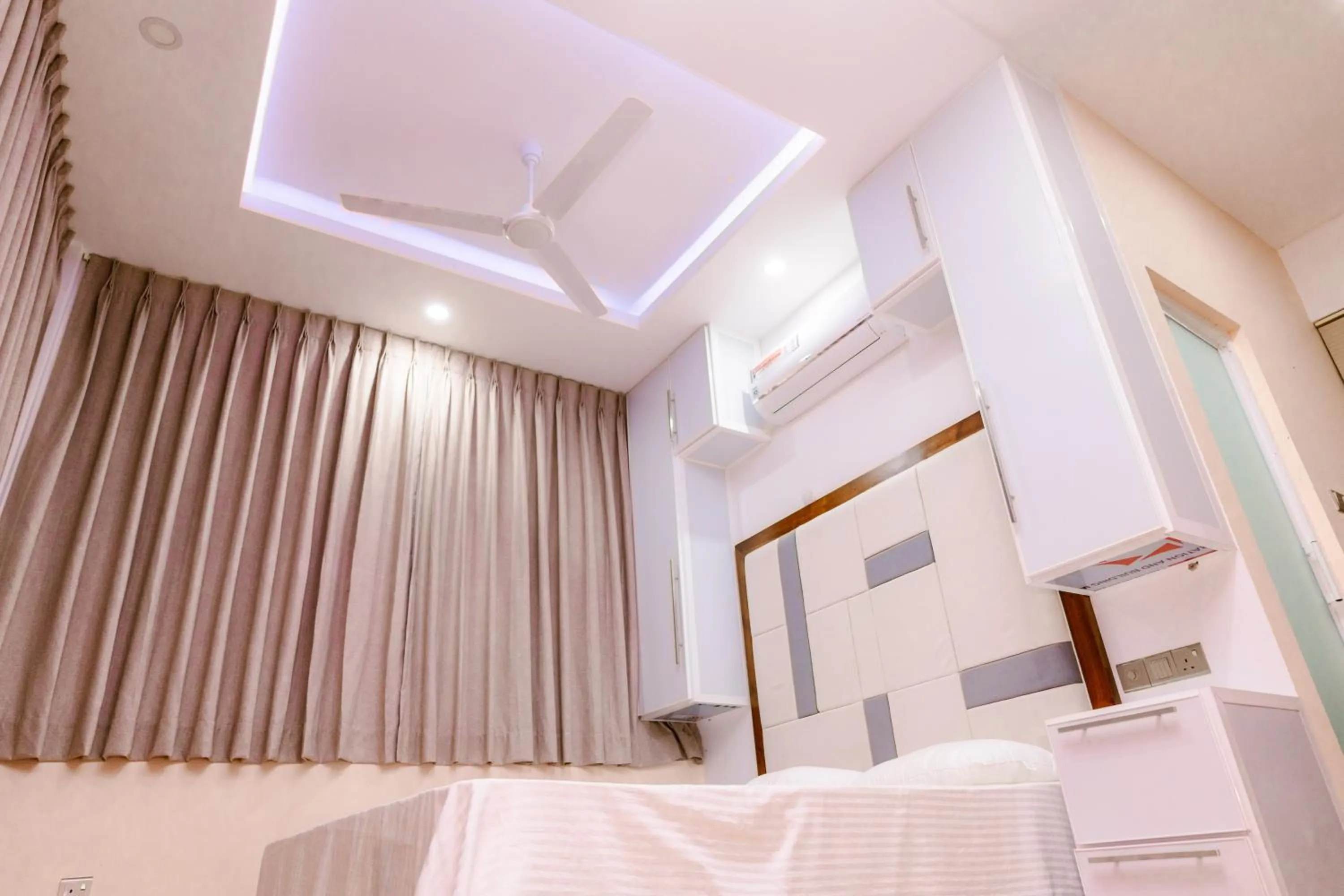air conditioner in Savenndra Resorts