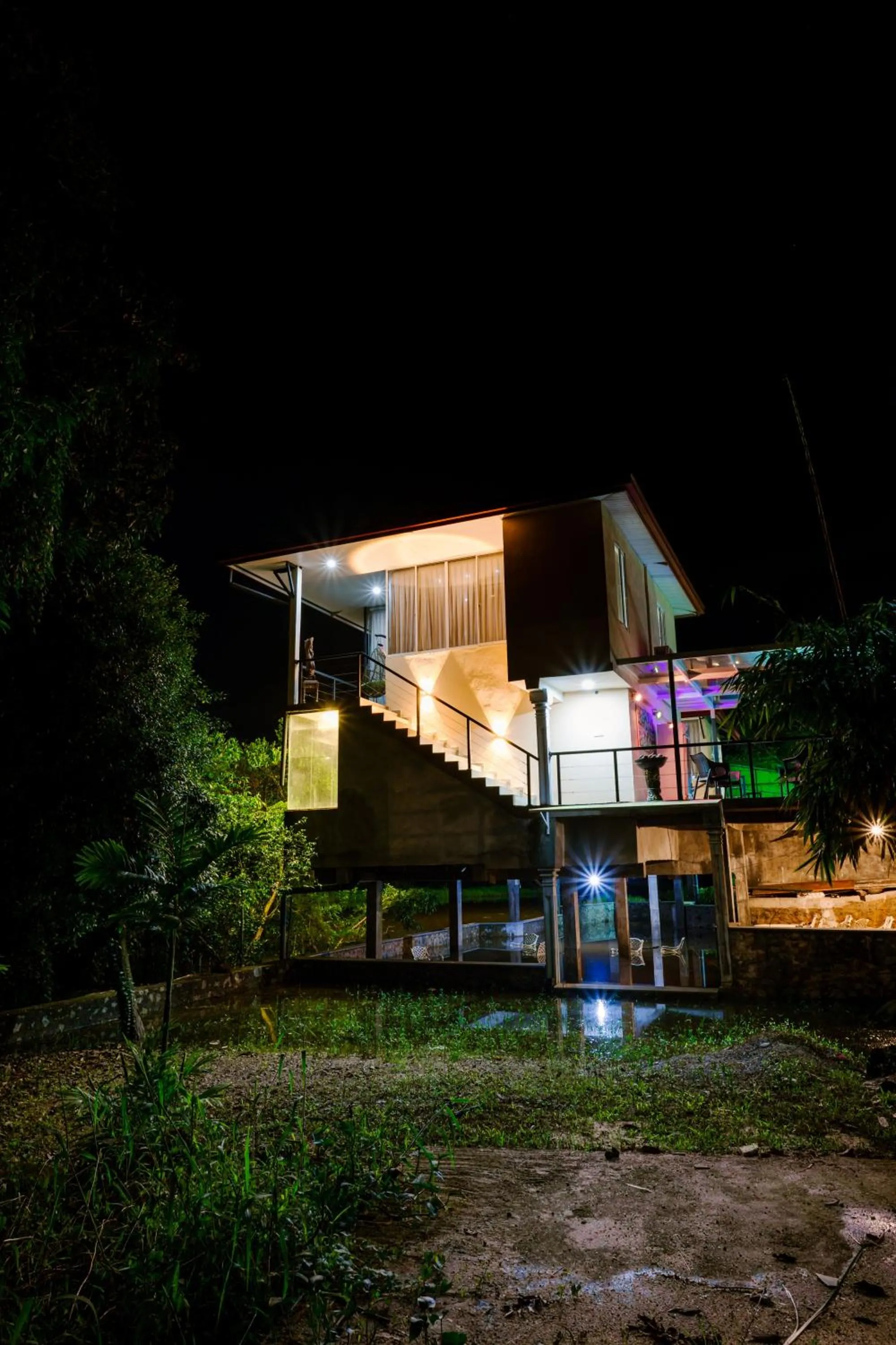 Property building in Savenndra Resorts