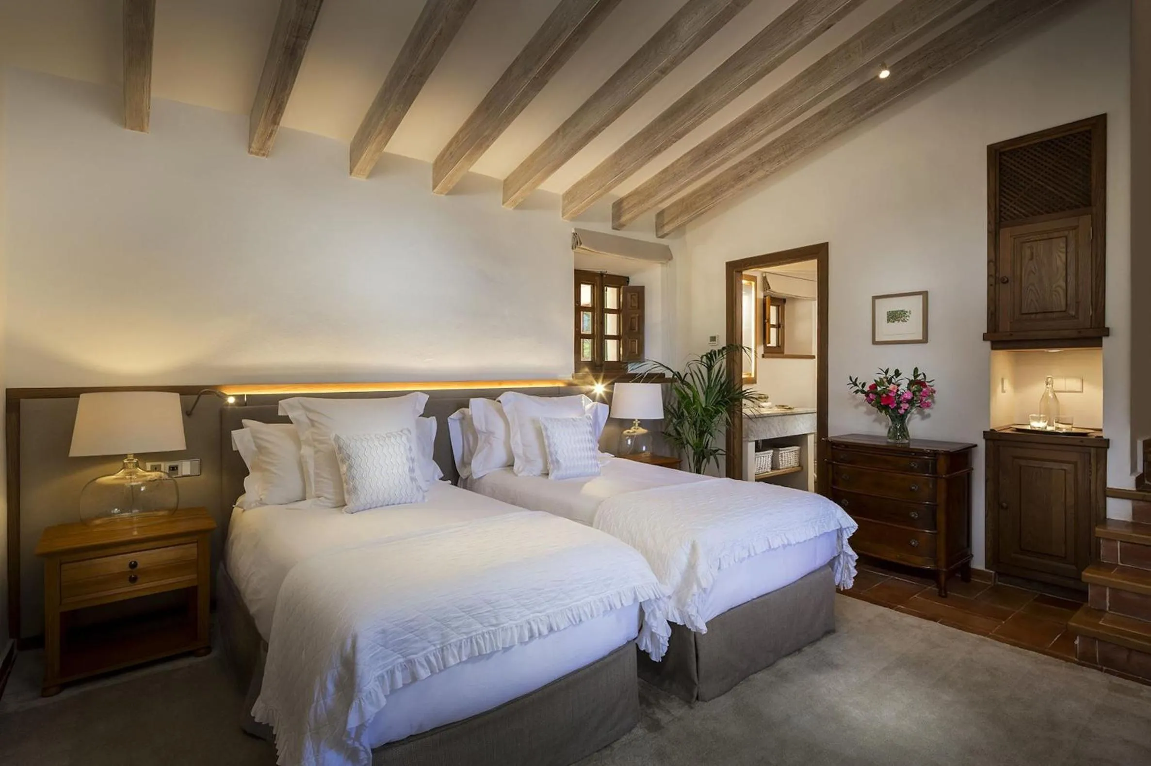 Property building, Bed in La Mejor Vista Banyalbufar Mallorca