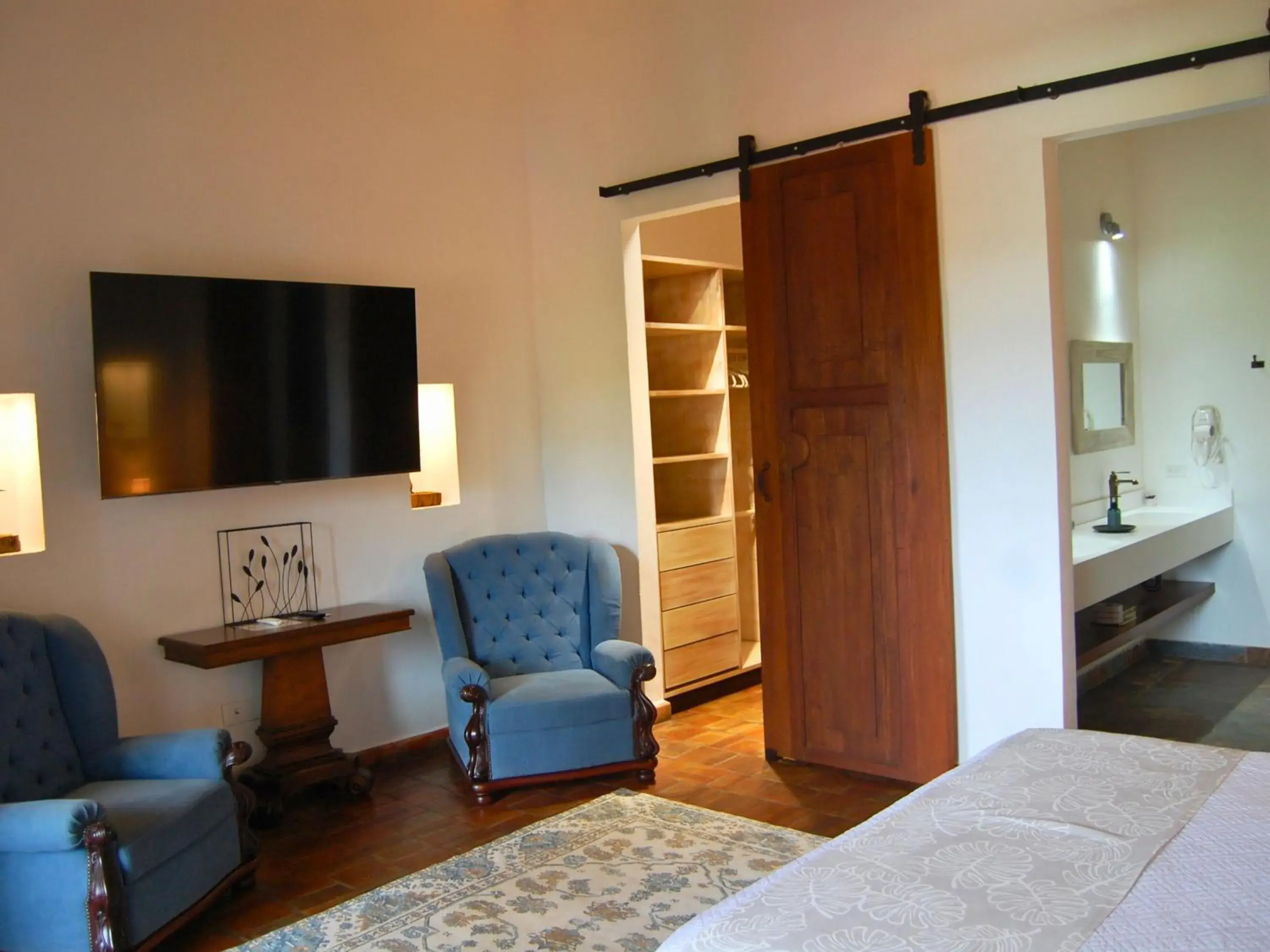 Superior Double Room with City View in Santa Sofia Casa Boutique Superior Double Room with City View in Santa Sofia Casa Boutique
