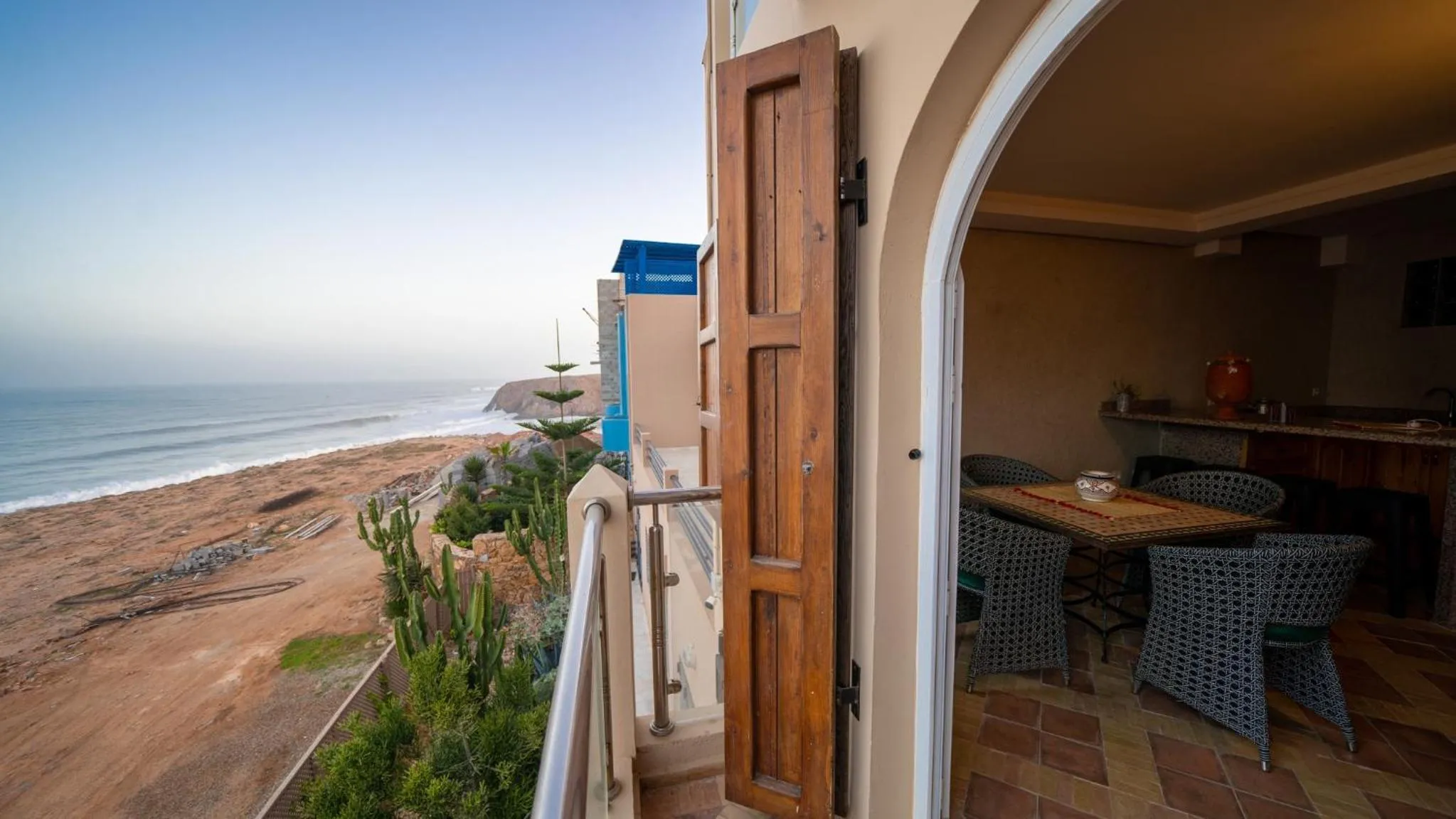 Dar diafa samira surf