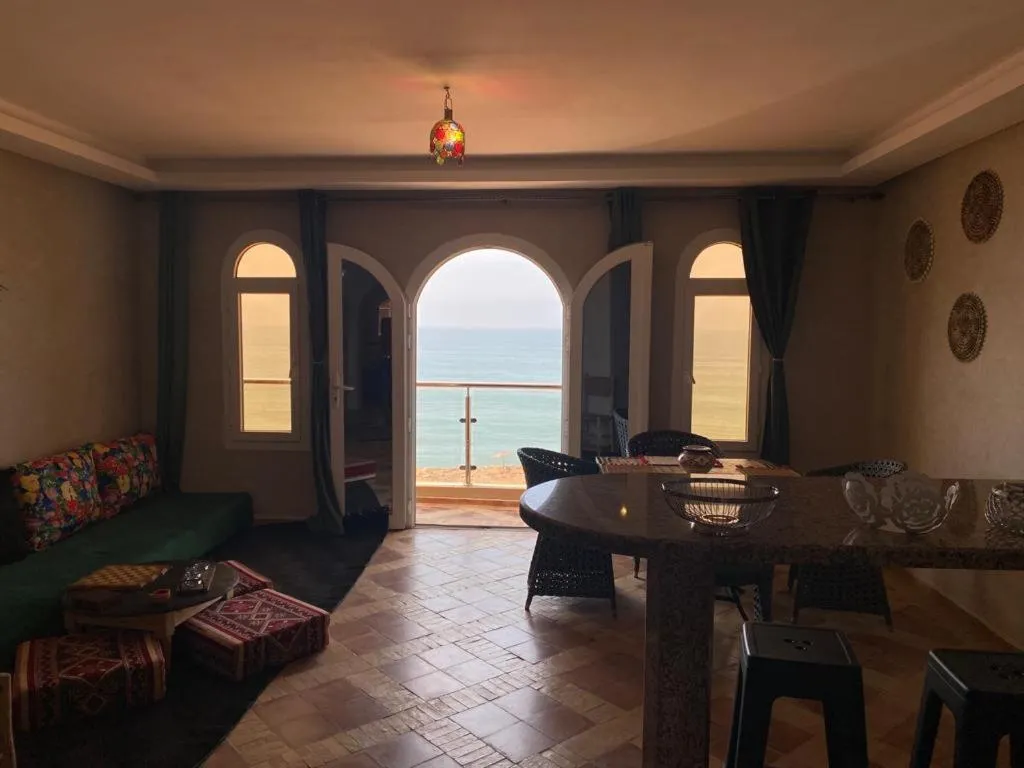 Dar diafa samira surf