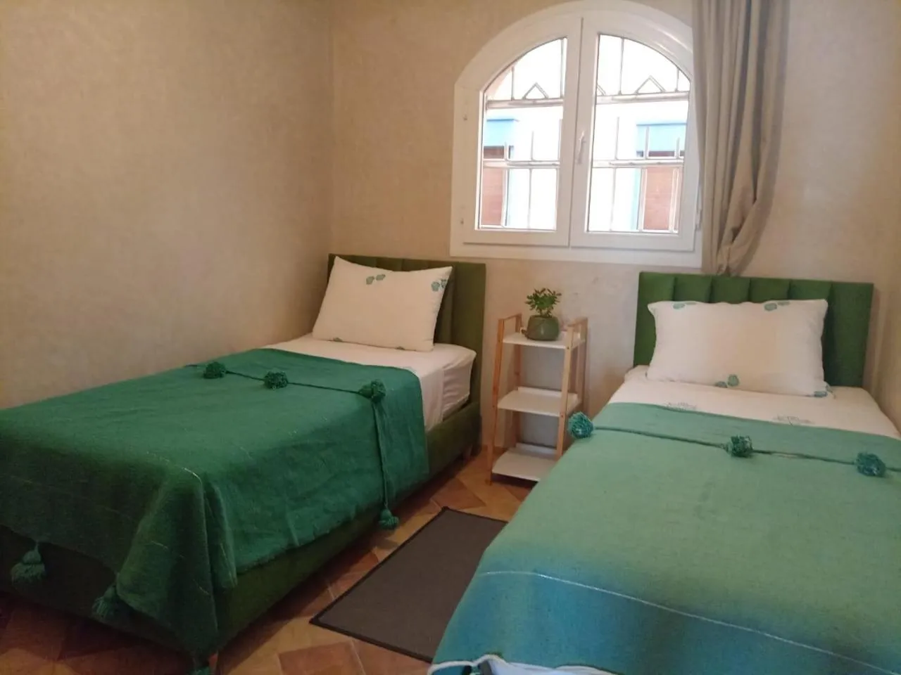 Bed in Dar diafa samira surf