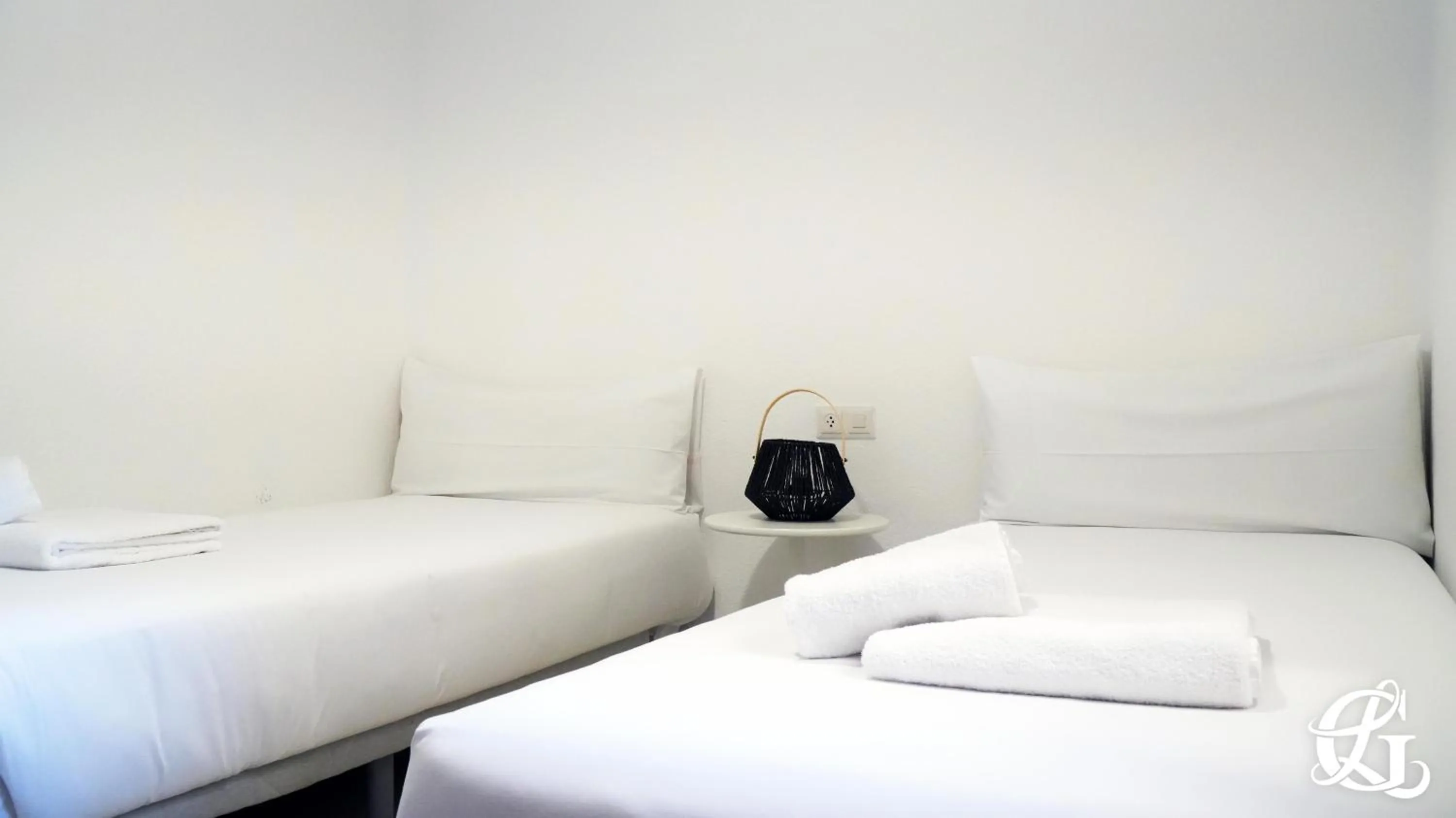 Bed in L&G Apartamentos Benidorm