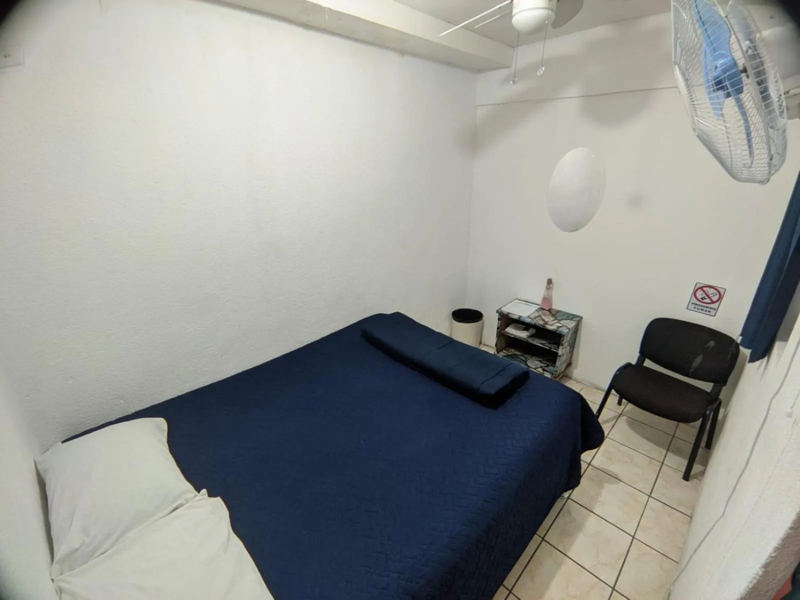 Bed in Hotel Bluehouse