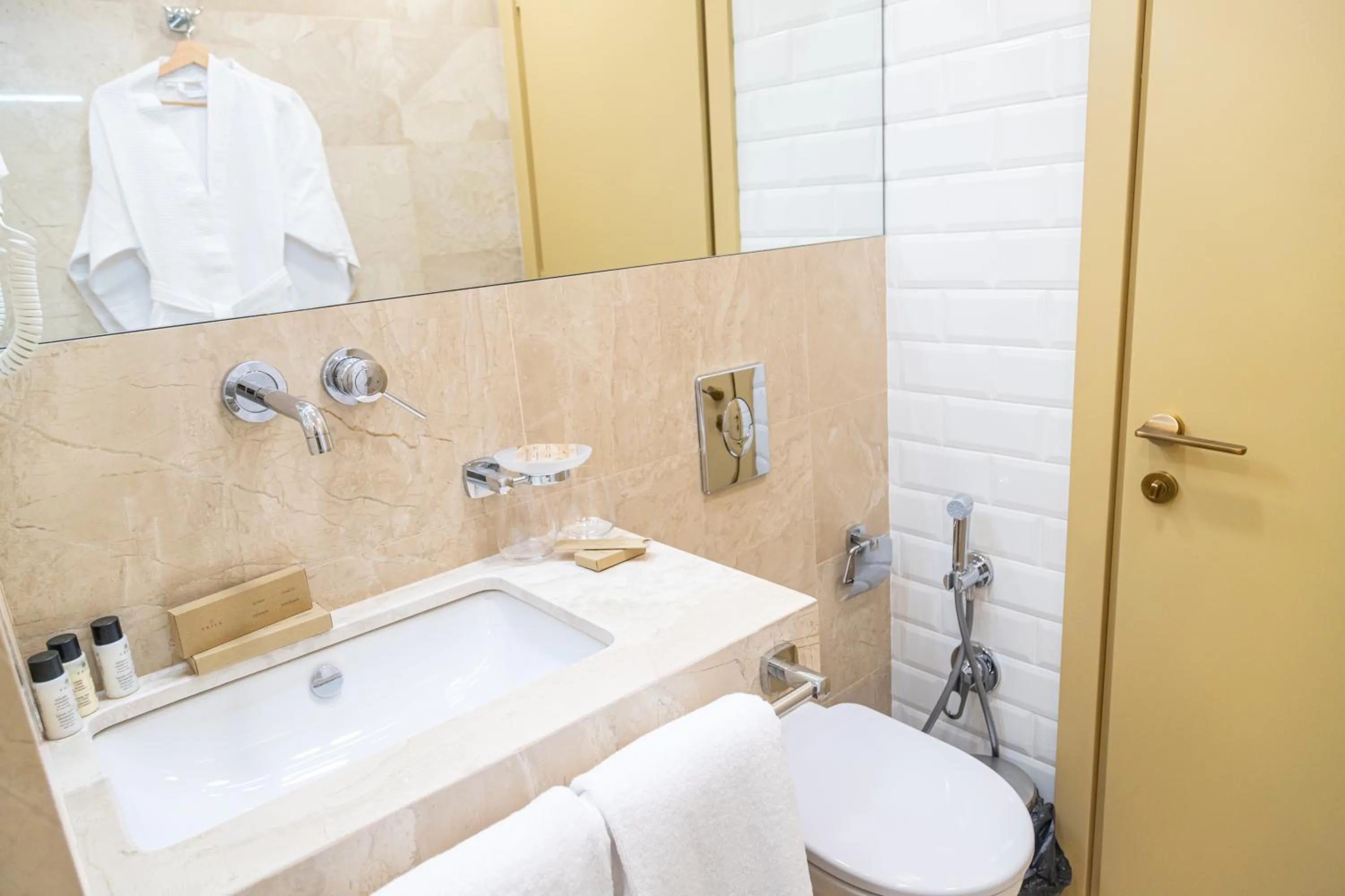 Shower in Hotel Solum Roof Top