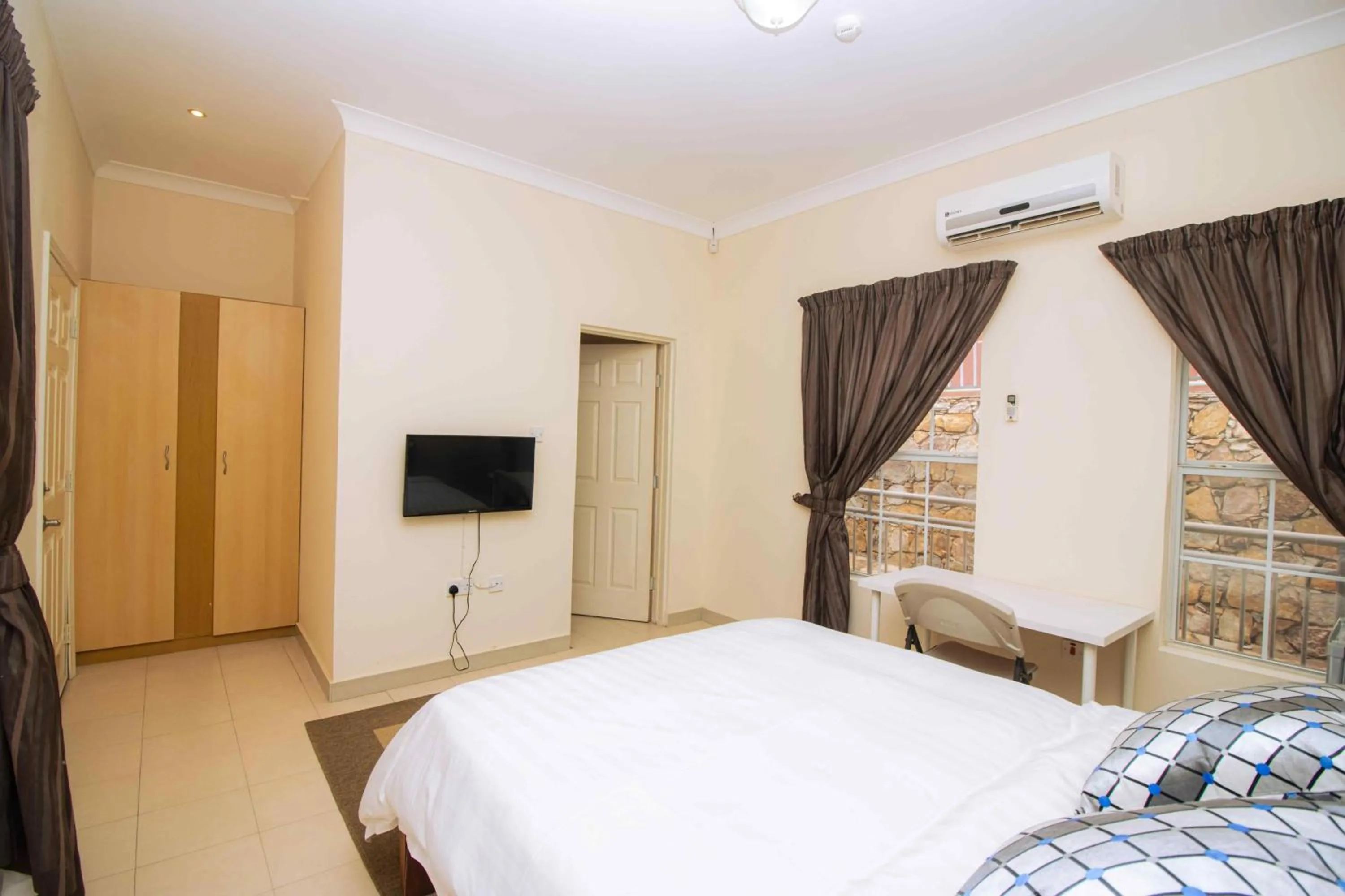 Bed in Brown Hills Residences