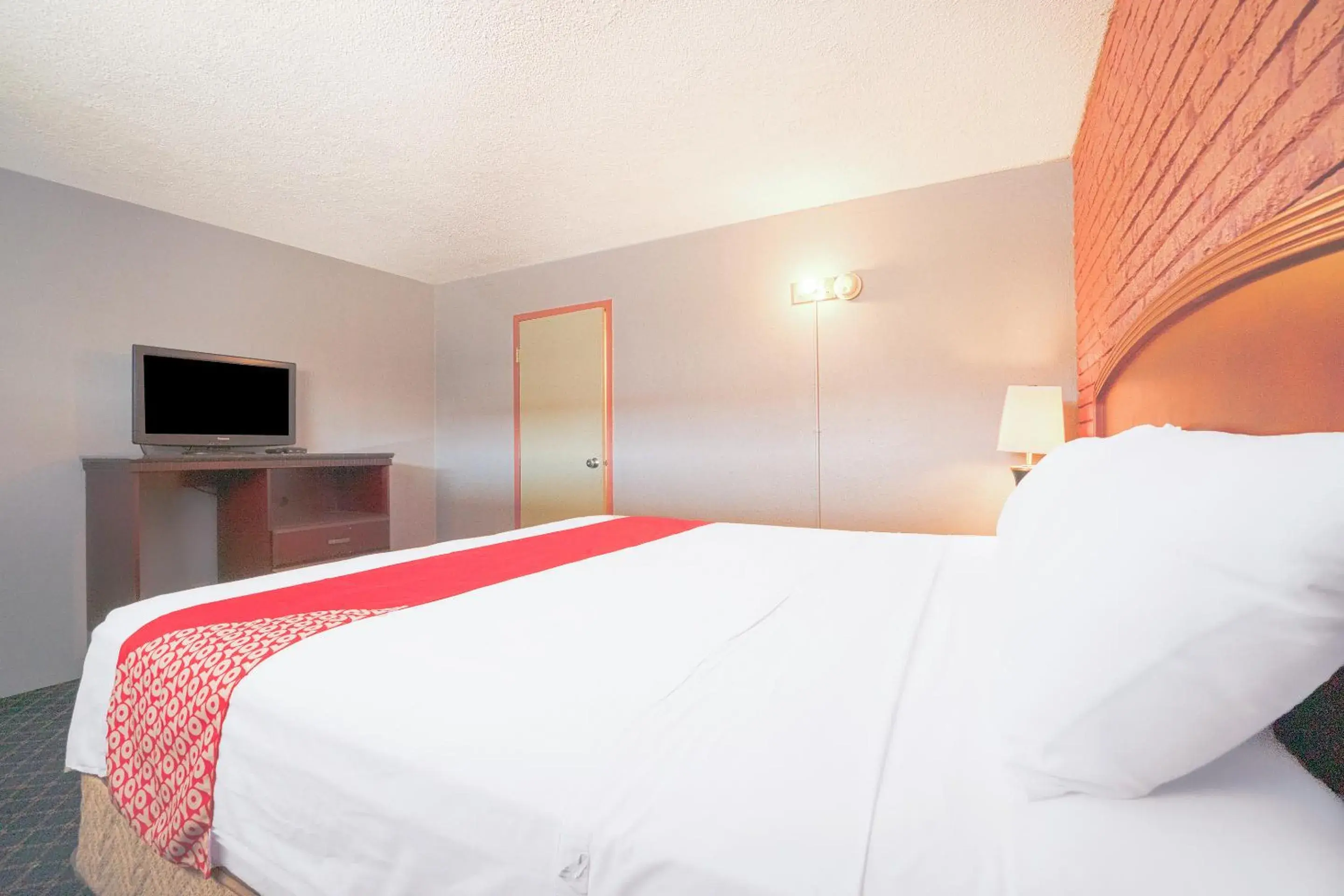Bedroom in Town & Country Motel Bossier City by OYO Bedroom in Town & Country Motel Bossier City by OYO