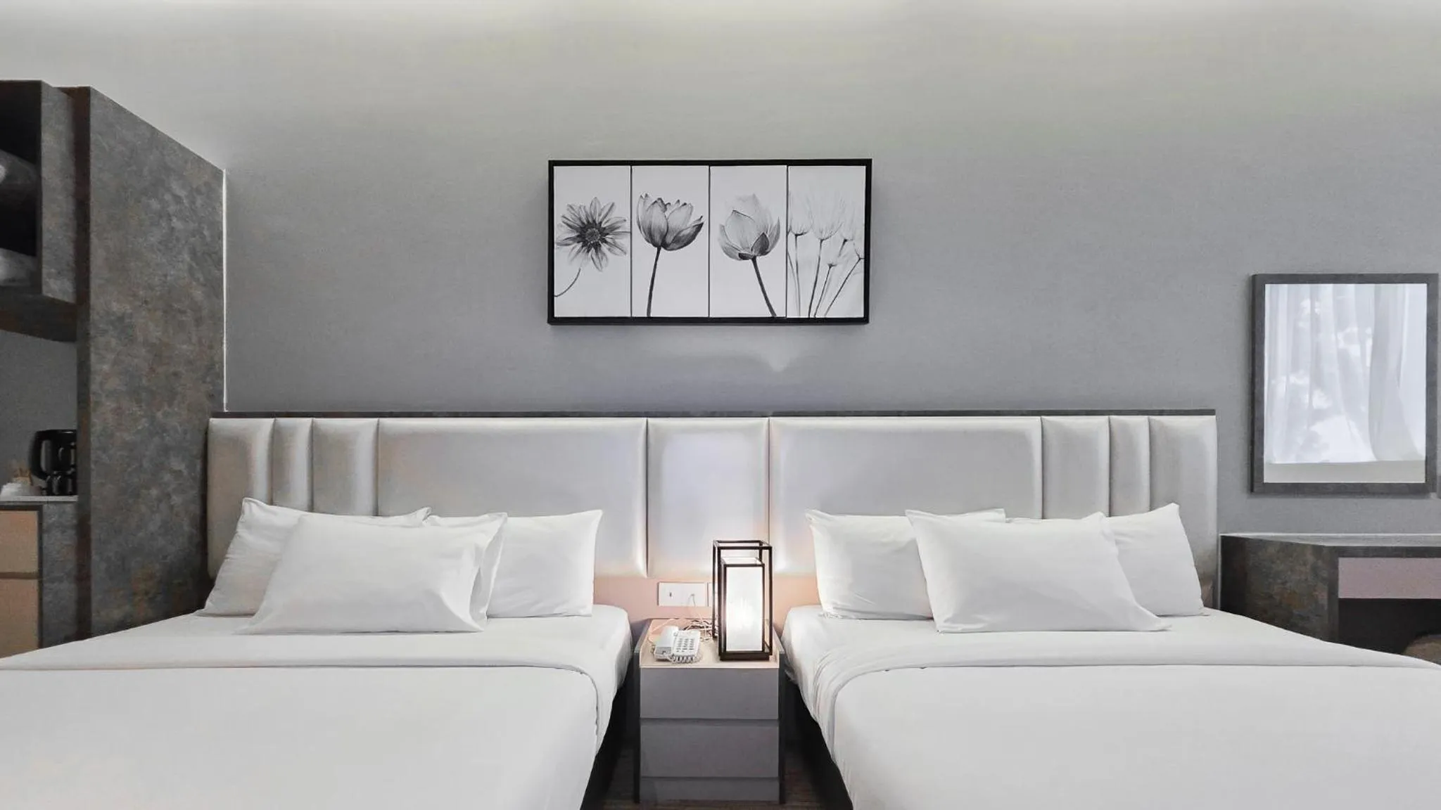 Bed in Fives Hotel DNP