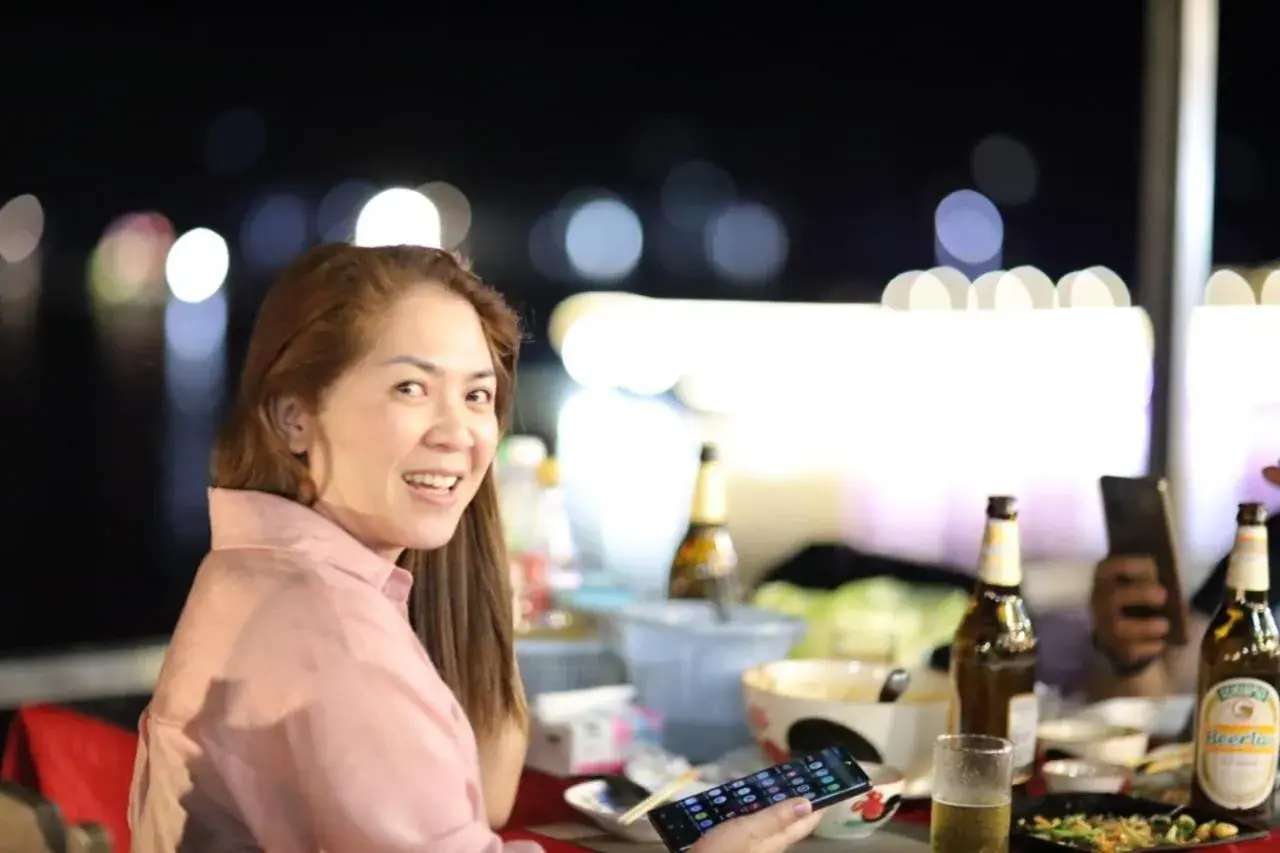 Restaurant/places to eat in Mekong Chidlatda Villa Restaurant/places to eat in Mekong Chidlatda Villa