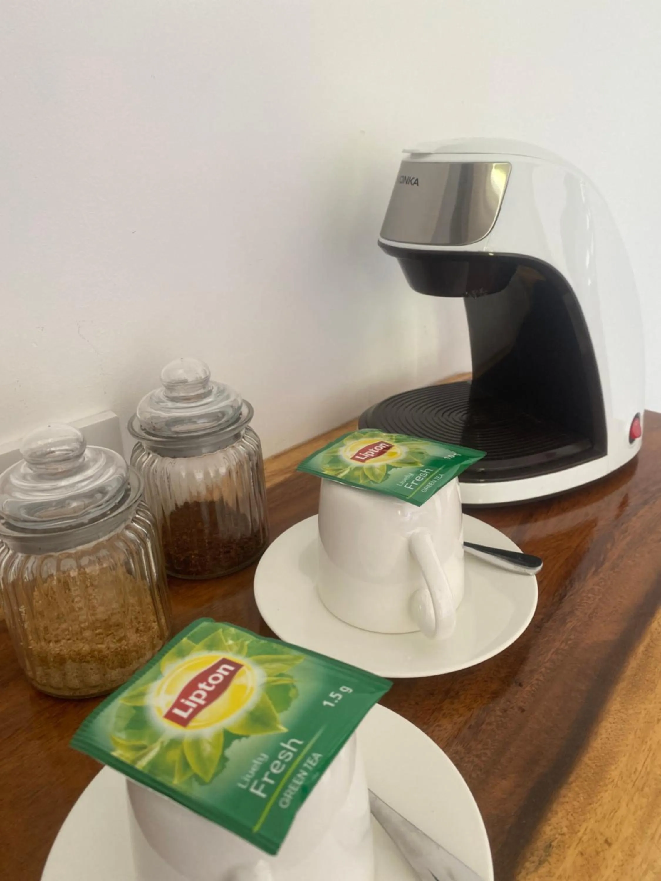 Coffee/tea facilities in Amila Dive Beach Resort