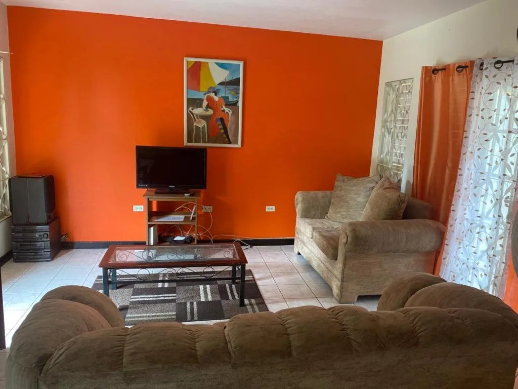 Communal lounge/ TV room in Finest Accommodation Renfrew Place 1 Bedroom Apt # 42 New Kgn 4--12 Renfrew Rd