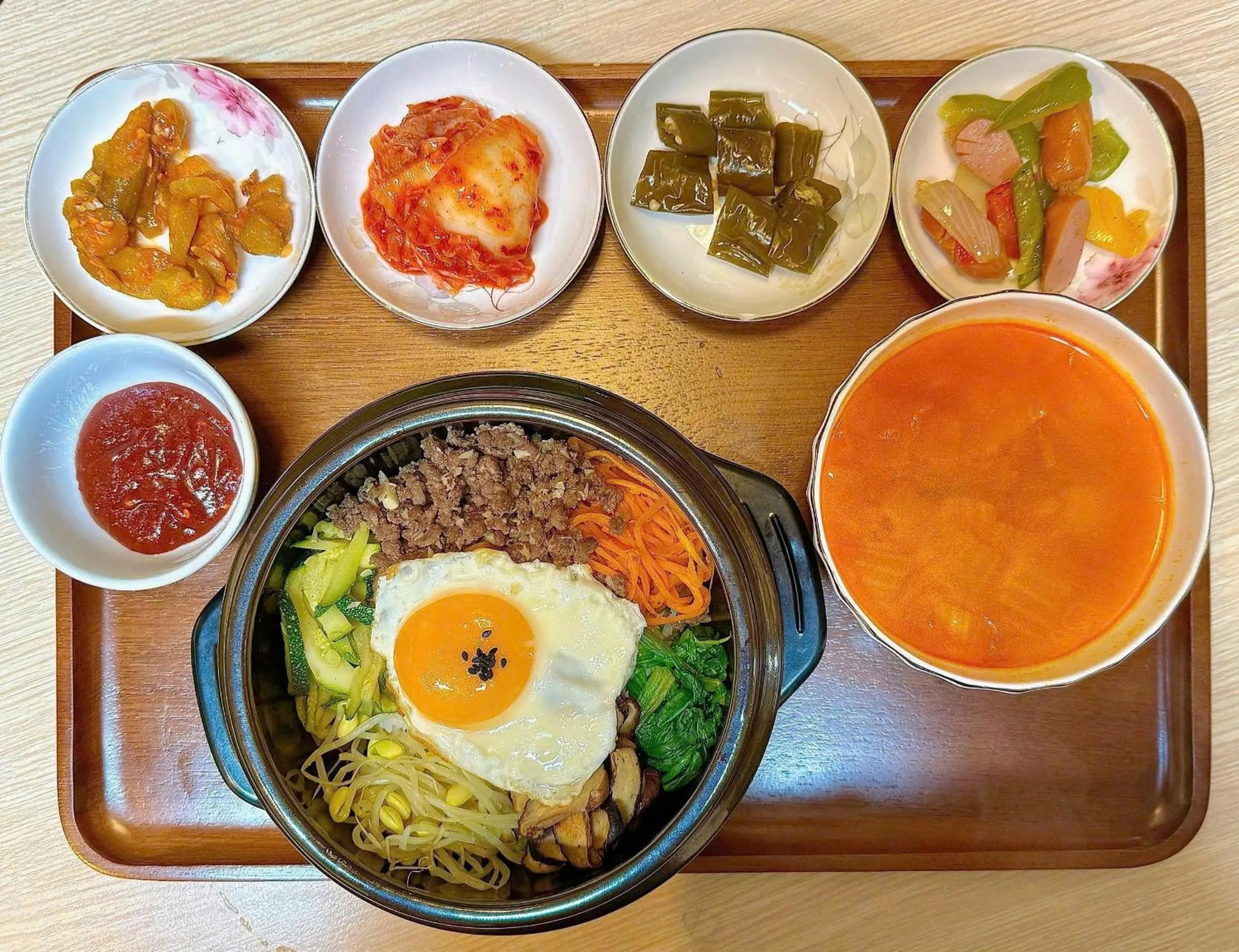 BALLANTINE HOTEL Phu My Hung- SECC