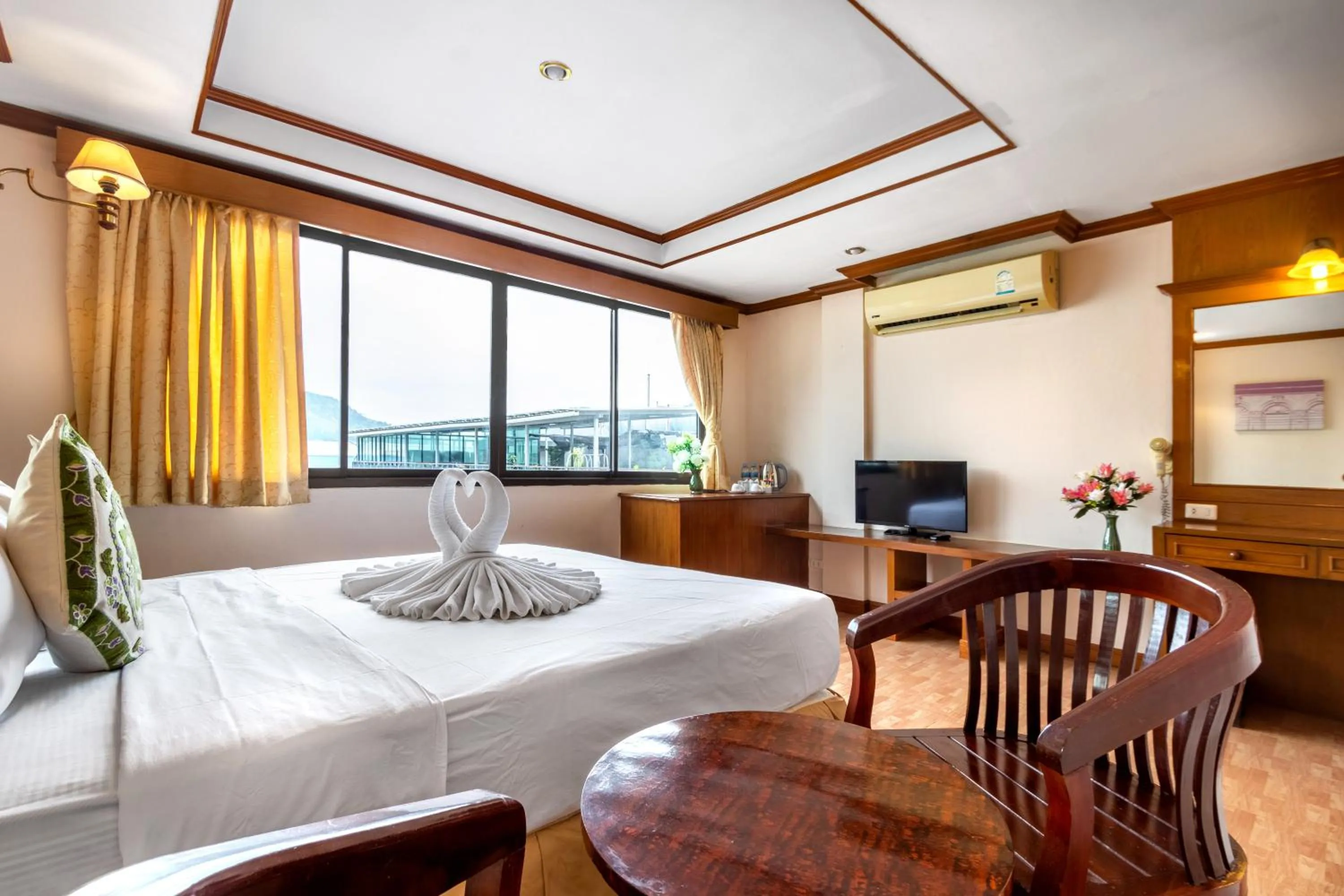 Bed in JB Green Hotel Patong