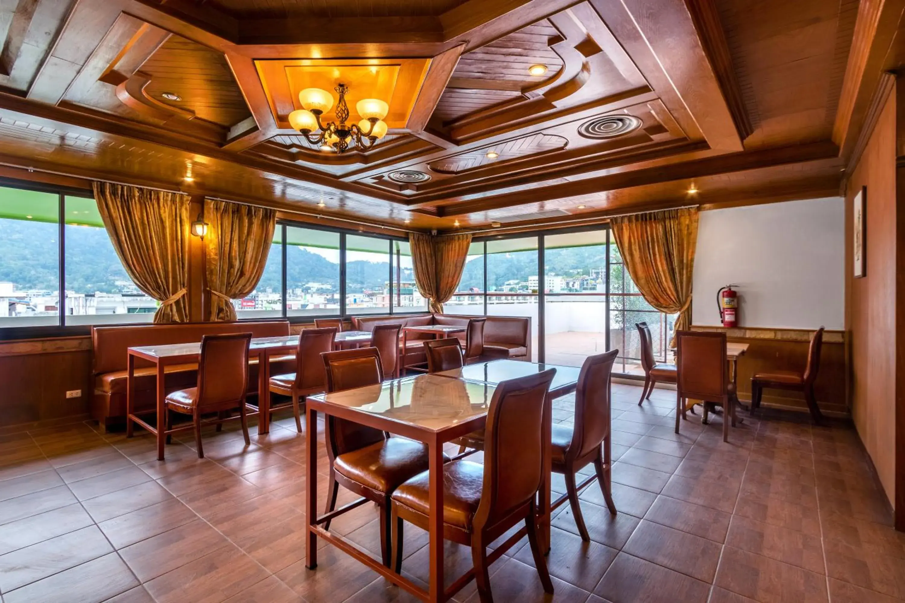 Restaurant/places to eat in JB Green Hotel Patong Restaurant/places to eat in JB Green Hotel Patong