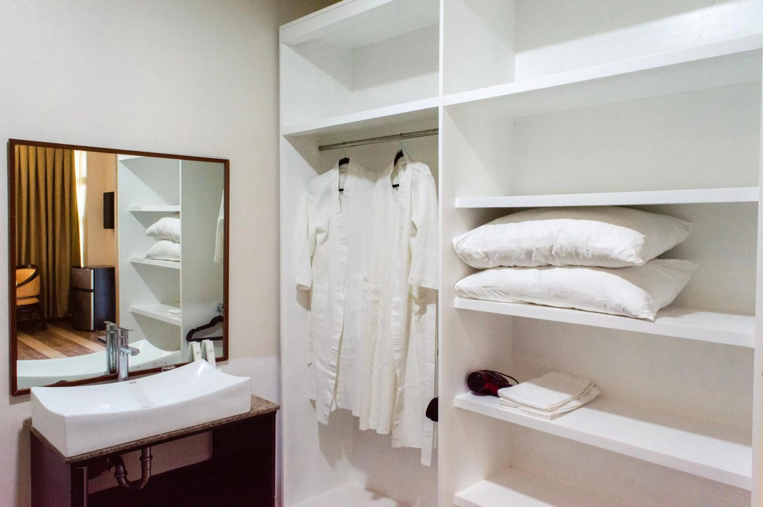 Shower, Bed in Costa Del Sol Resort Hotel