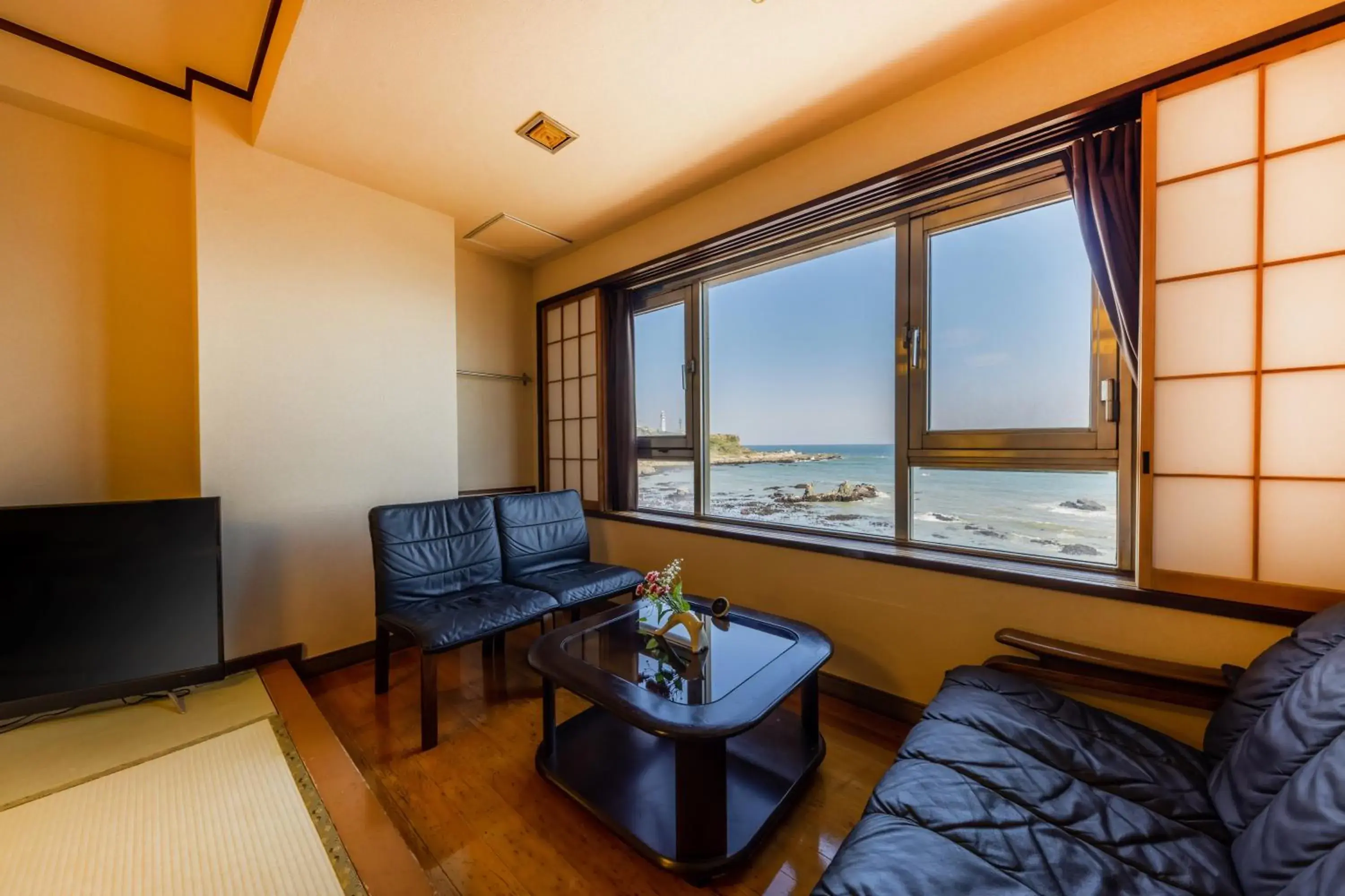 Family Room with Sea View - single occupancy in 銚子グランドホテル Family Room with Sea View - single occupancy in 銚子グランドホテル