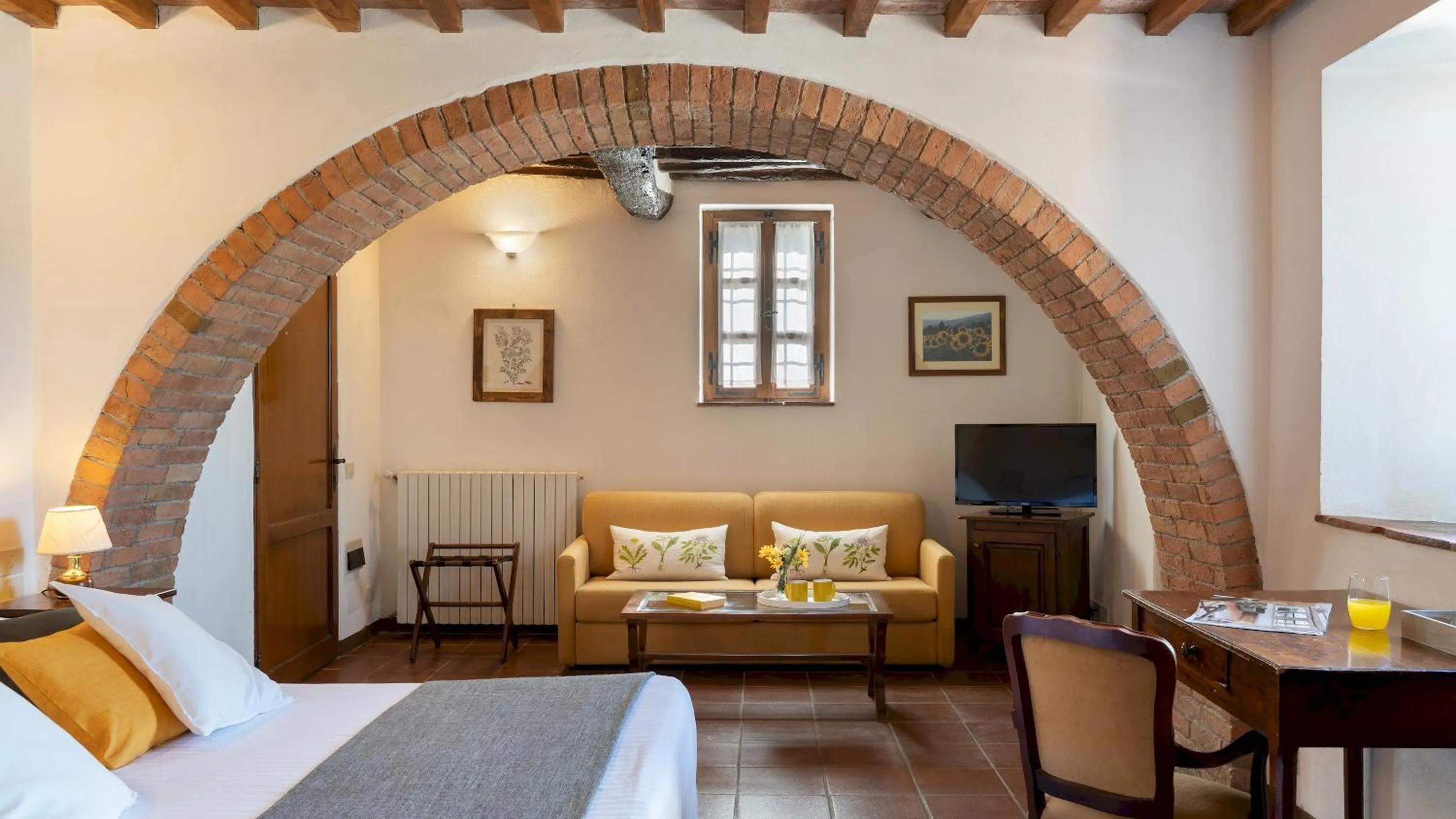 Other, Bed in BORGO GALLINAIO 32, Emma Villas