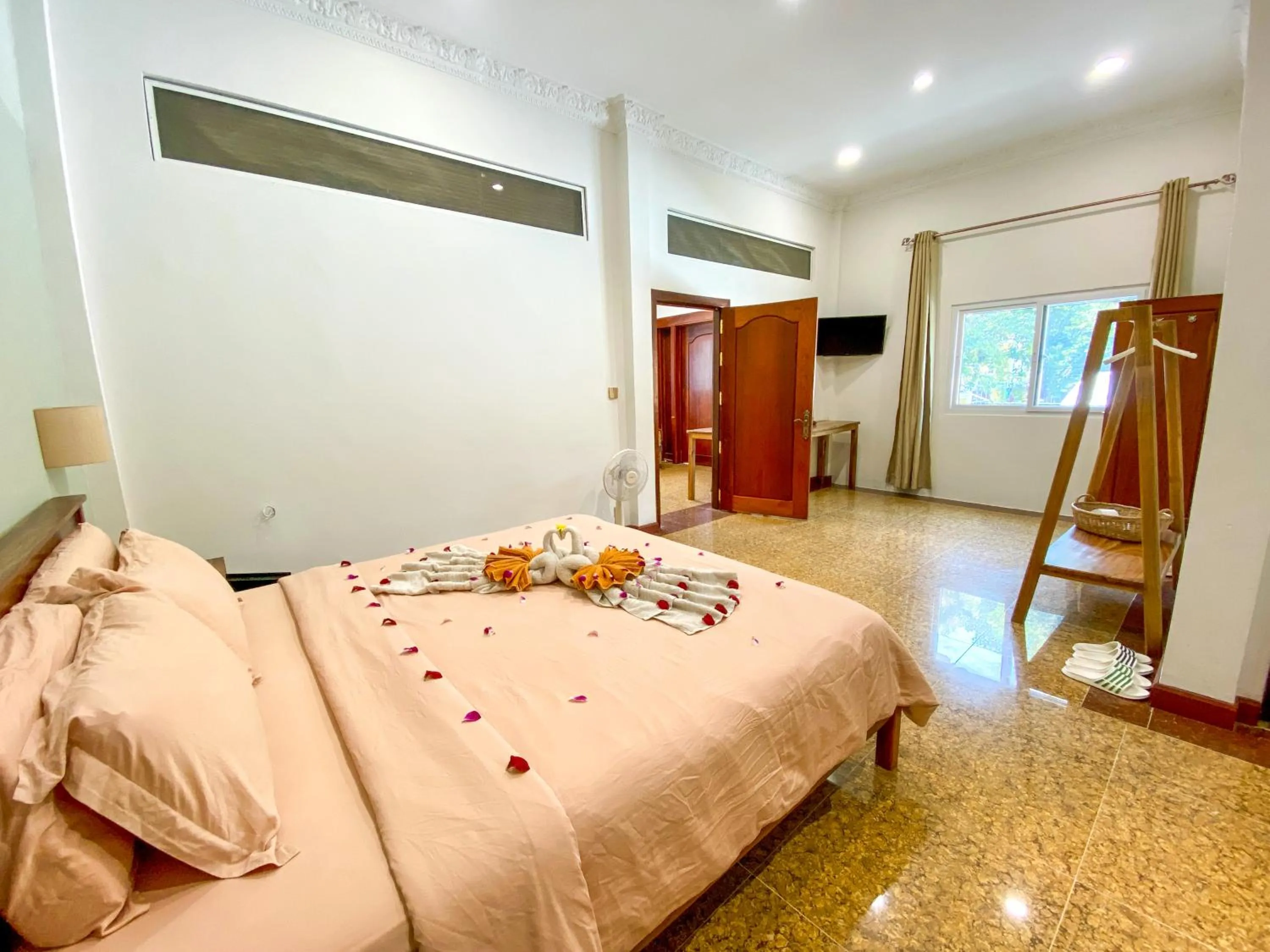 Bed in Muni Residence & Spa