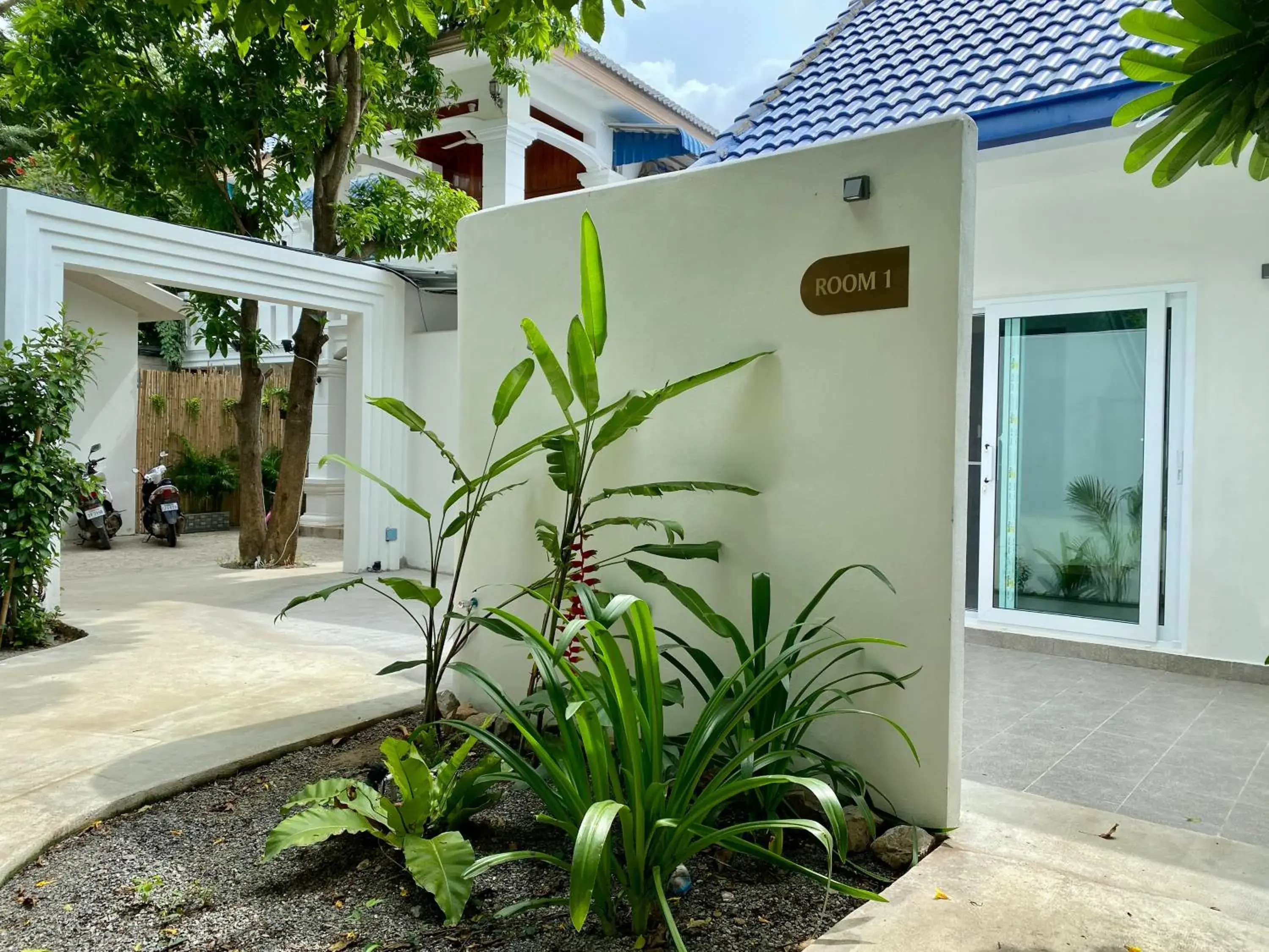 Deluxe Room in Muni Residence & Spa Deluxe Room in Muni Residence & Spa