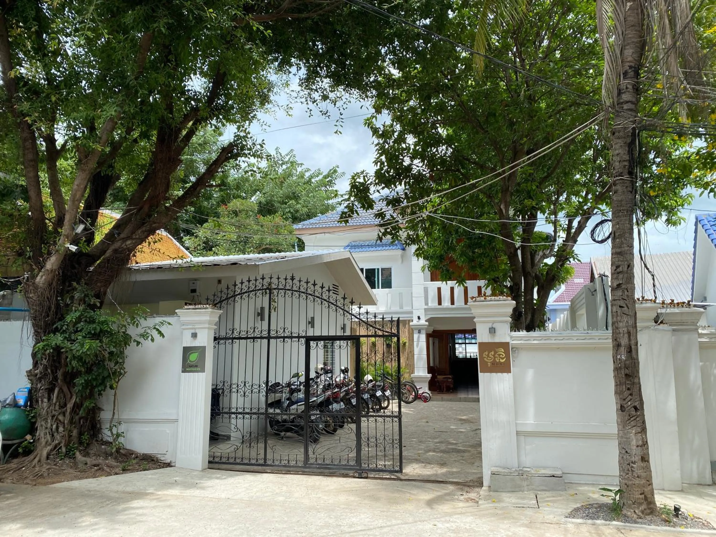 Muni Residence & Spa