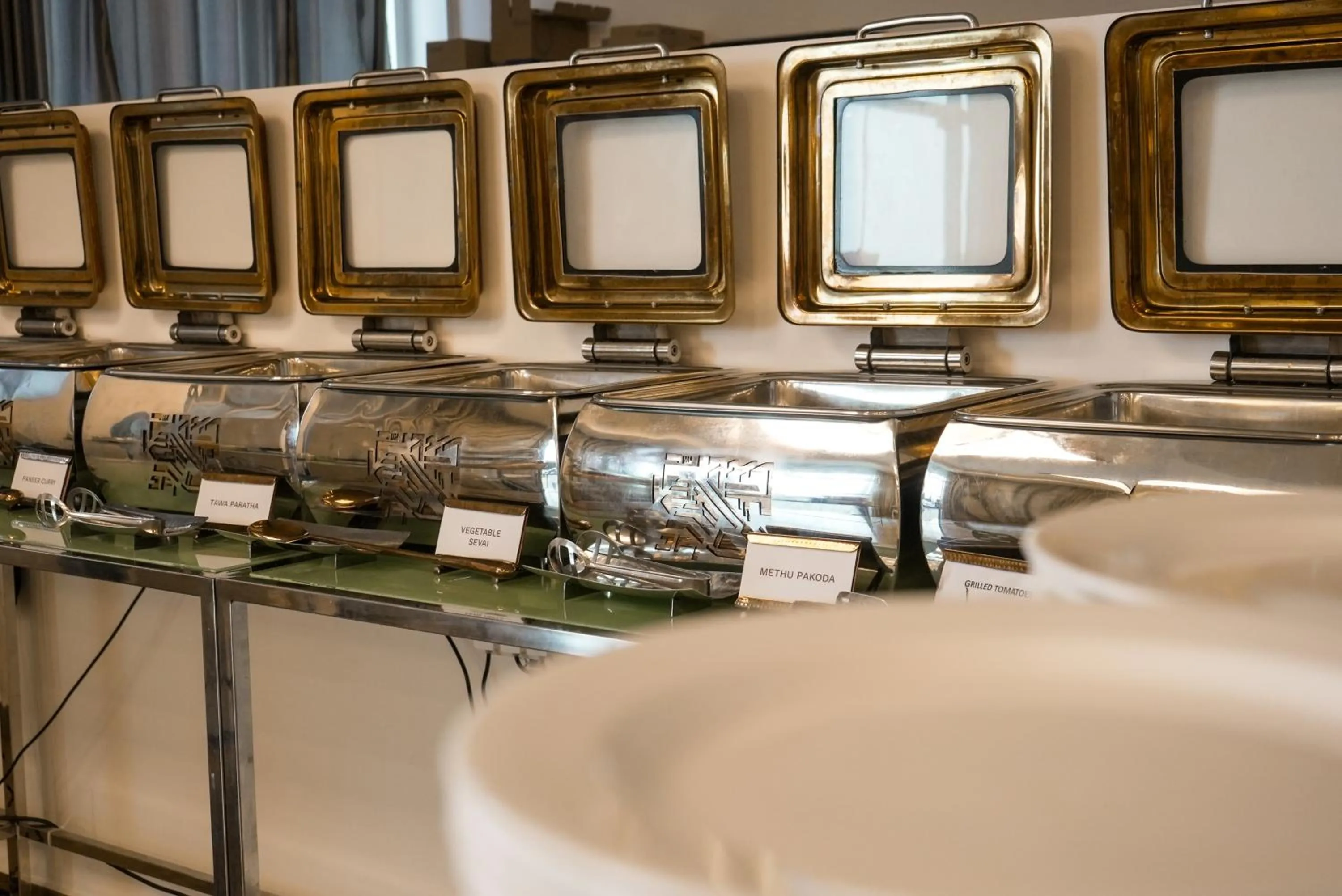 Restaurant/places to eat in Tea Tree Suites,Manipal