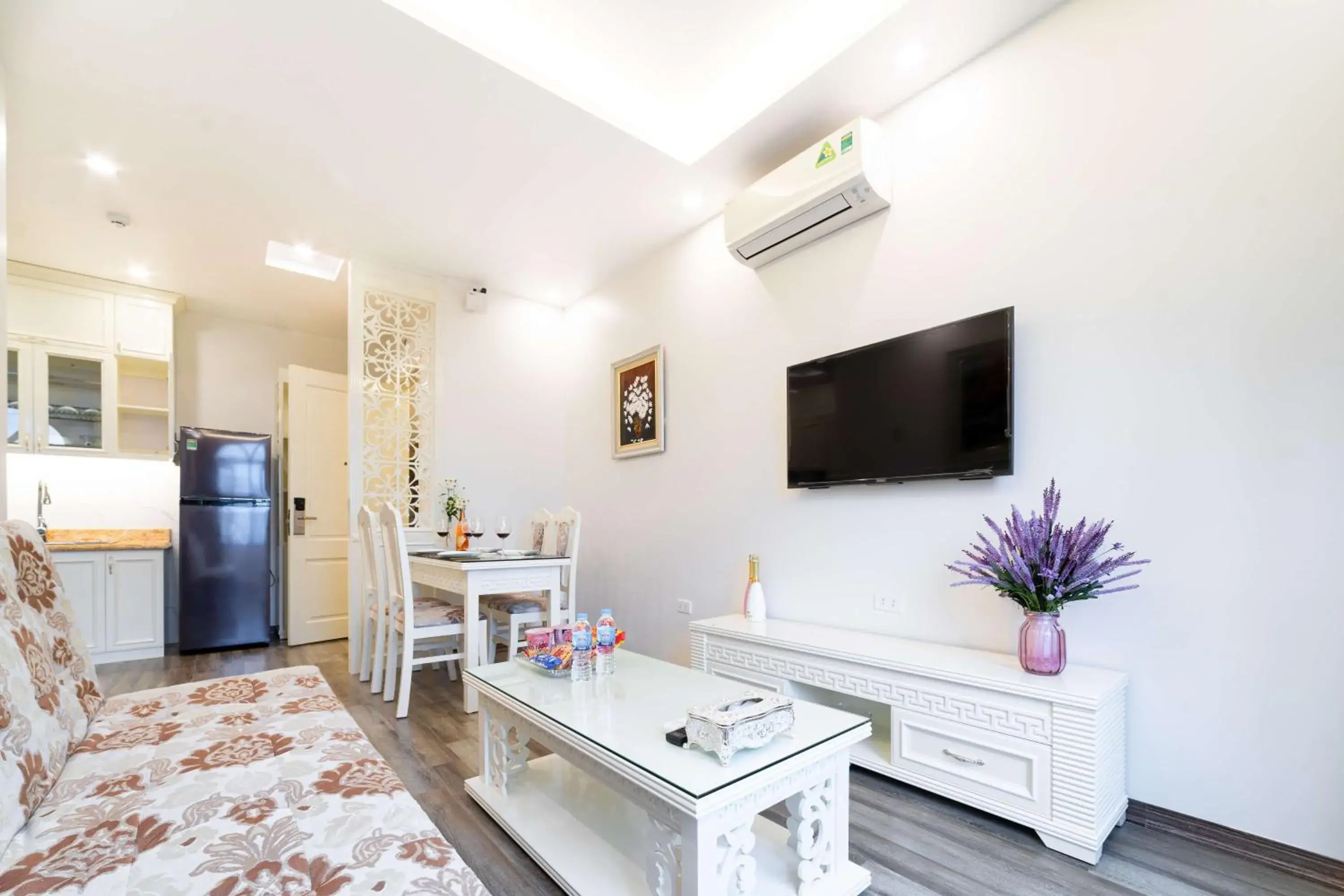 One-Bedroom Apartment with Park View in Rosee Apartment Hotel One-Bedroom Apartment with Park View in Rosee Apartment Hotel